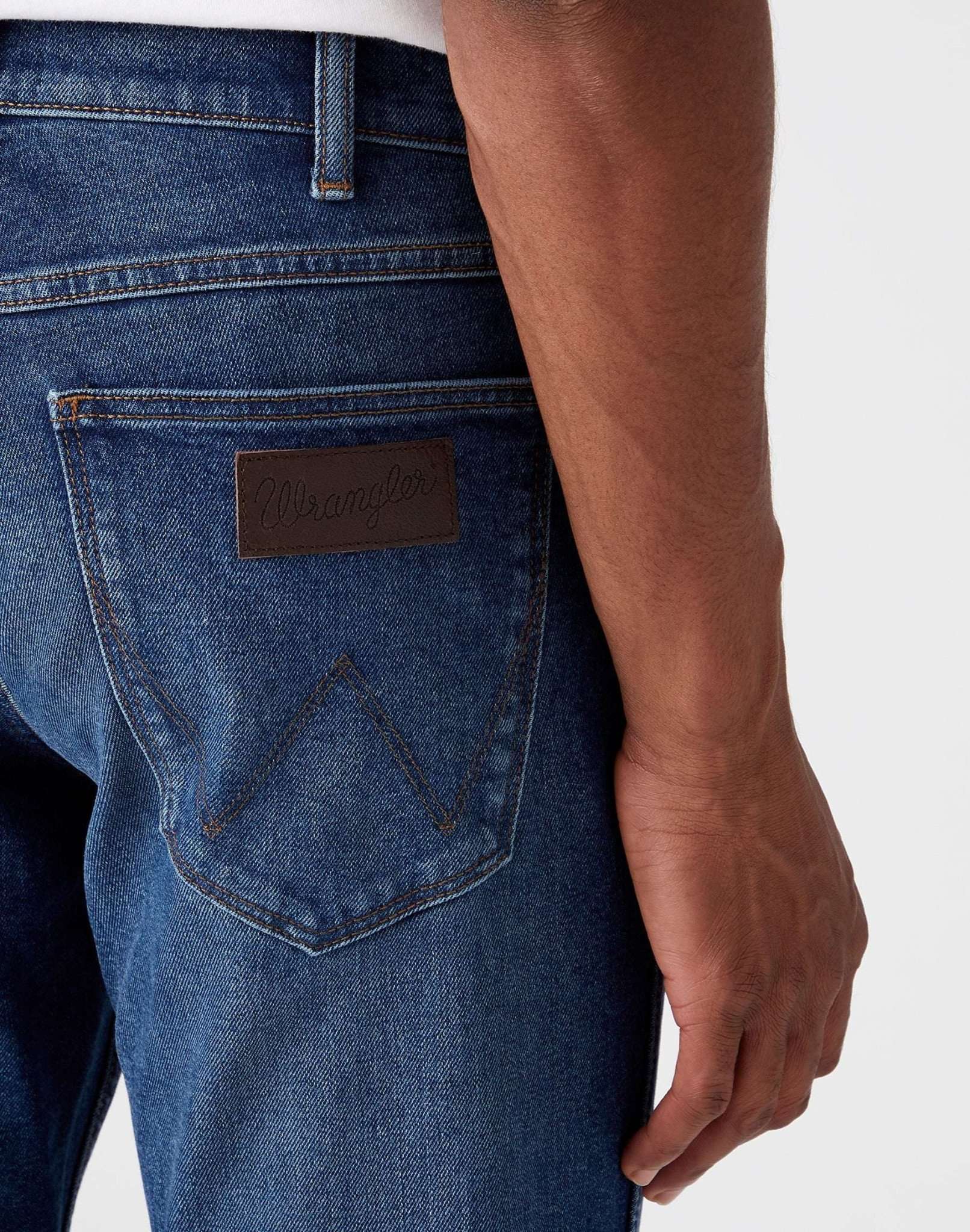 Greensboro Low Stretch en bleu Arcade Jeans Wrangler