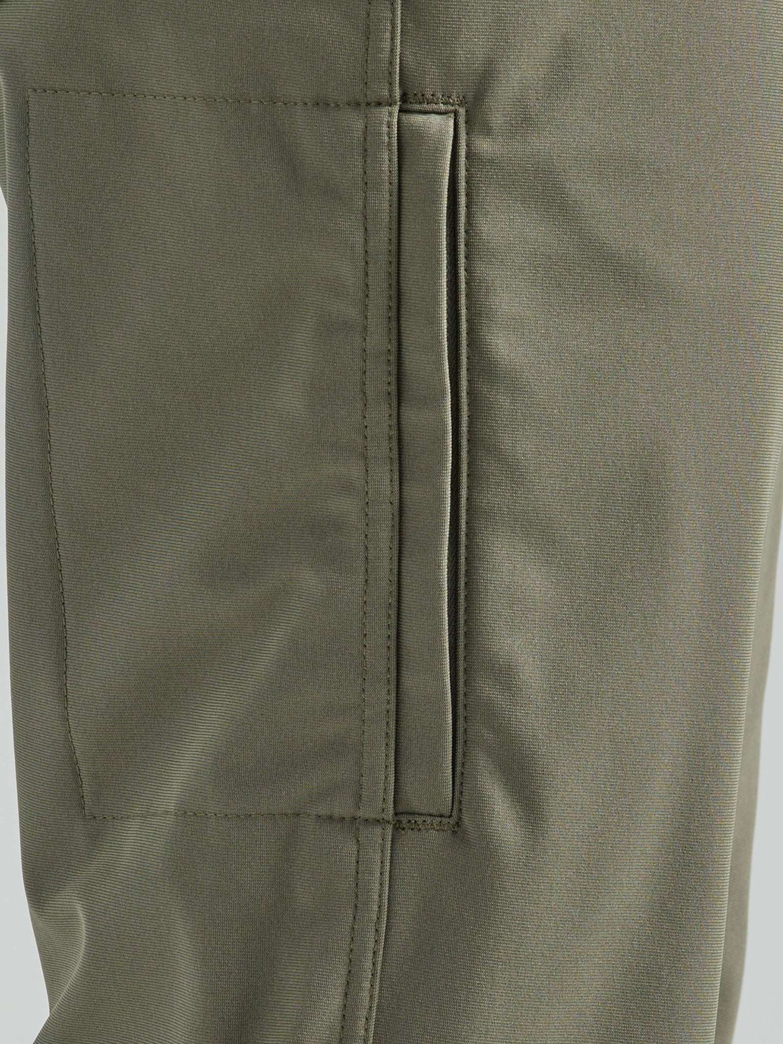 All Terrain Gear FWDS 5 Pocket Pants in Dusty Olive Pantalon Wrangler