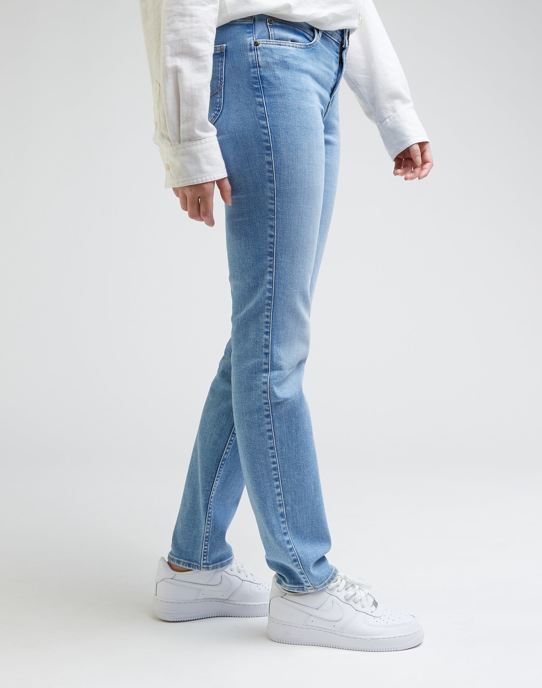 Marion Straight en jeans Rushing In Light Lee