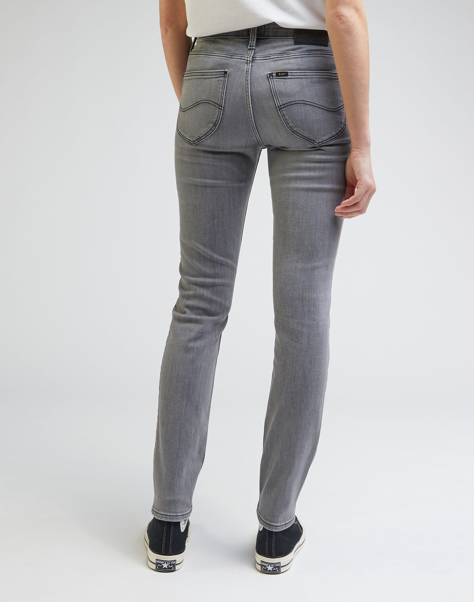 Elly en jeans Grey Veil Lee
