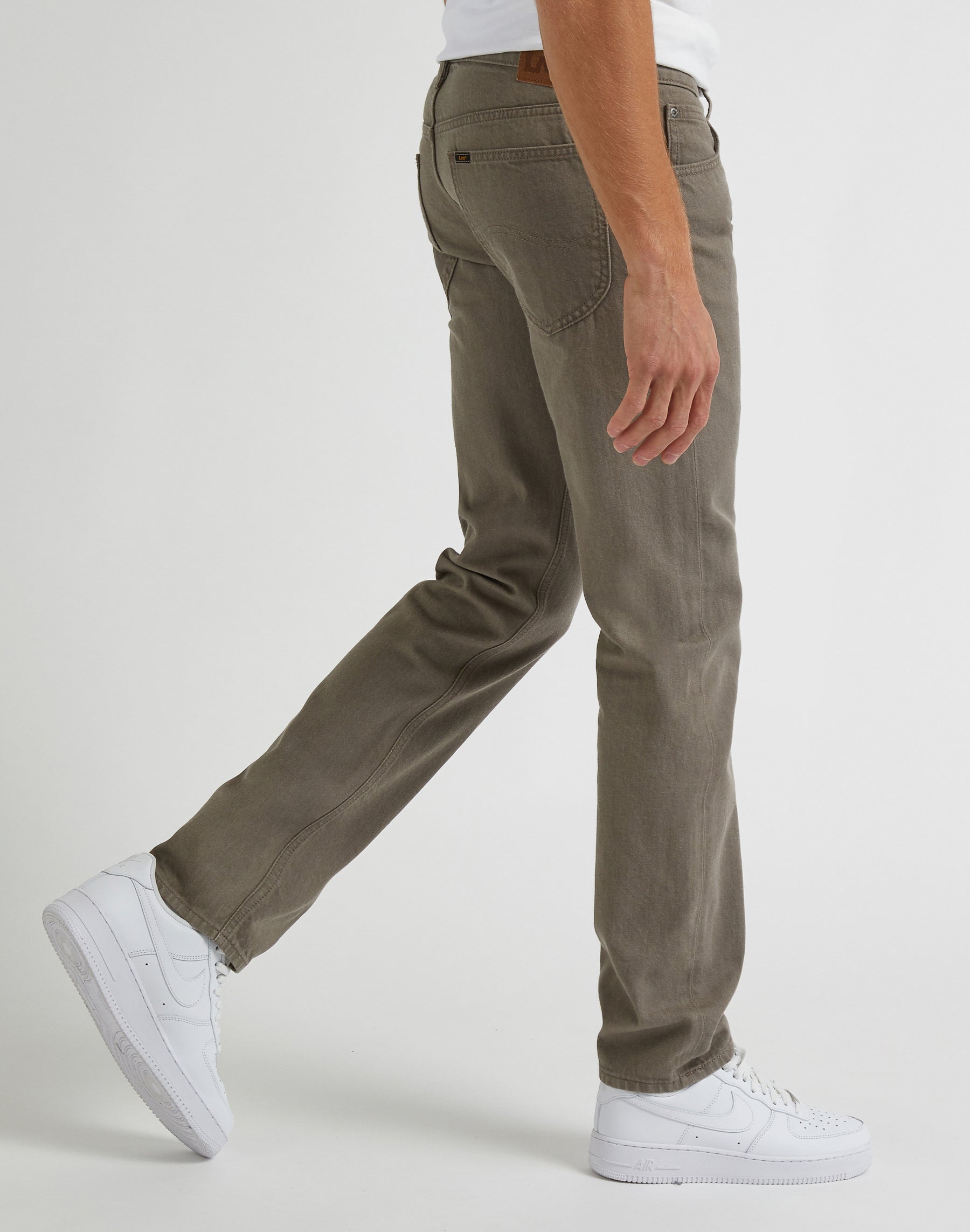 Daren Zip Fly Low Stretch in Pantalon Mushroom Lee