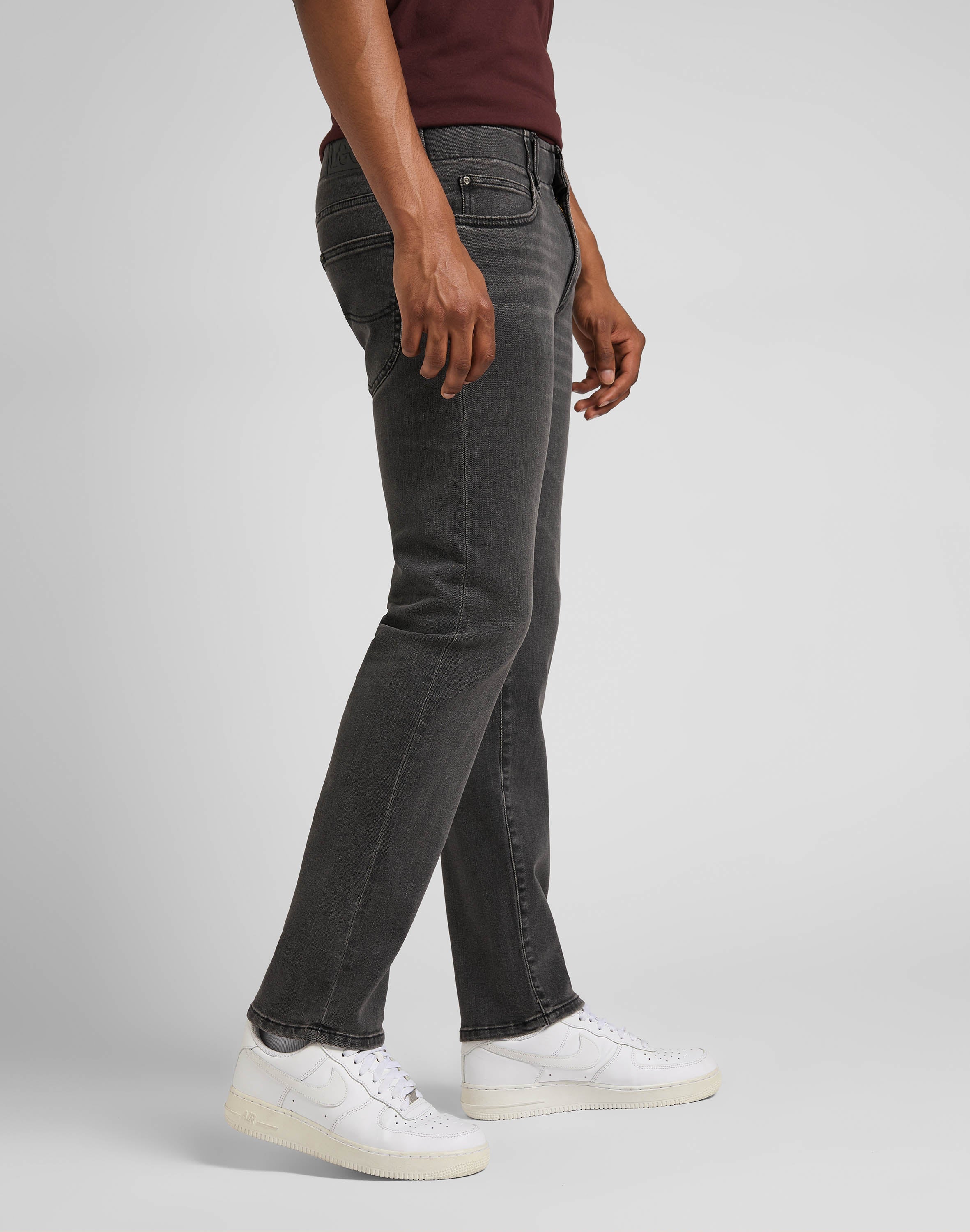 Slim Fit MVP en jeans Forge Lee