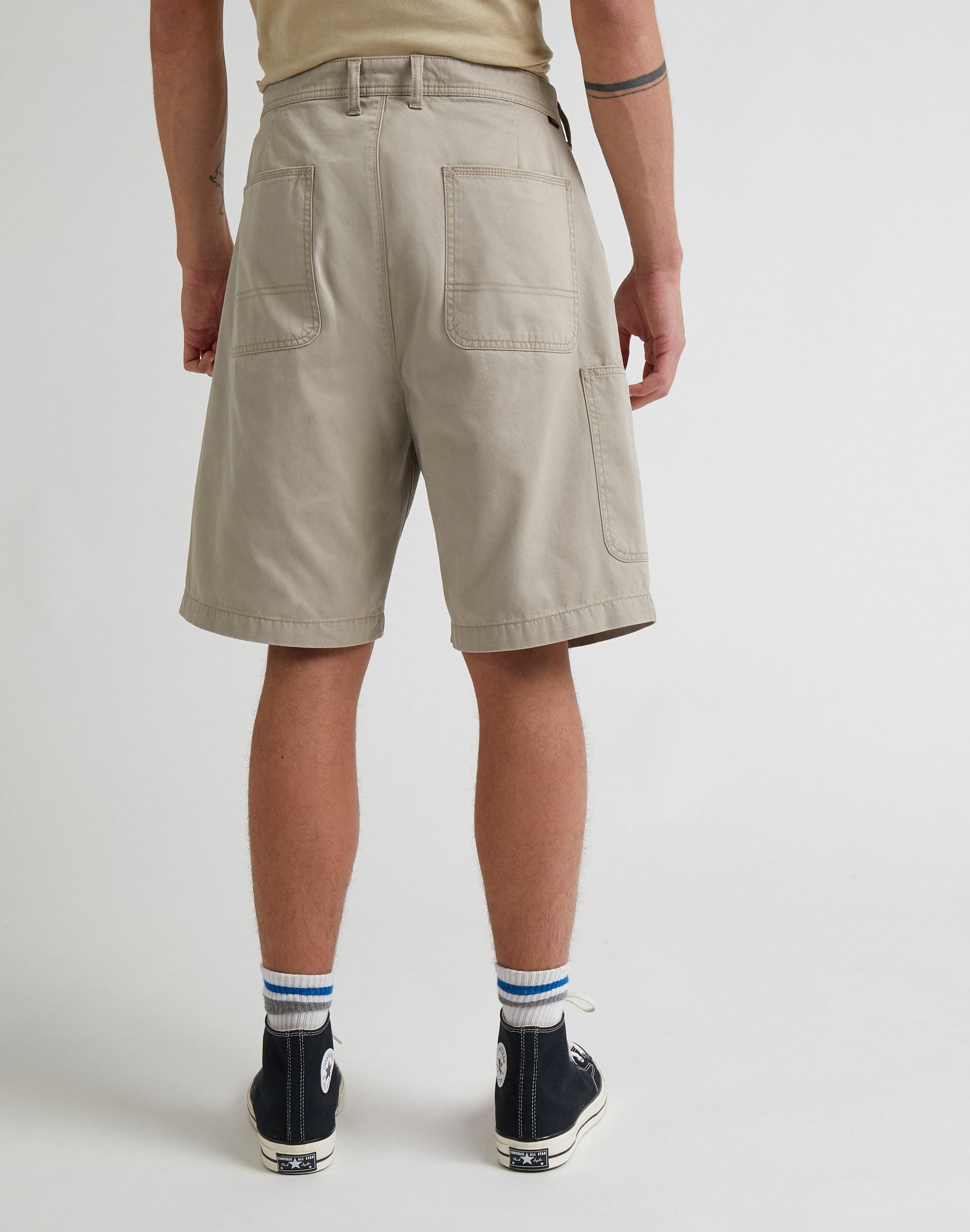 Short chino plissé en stone short Lee