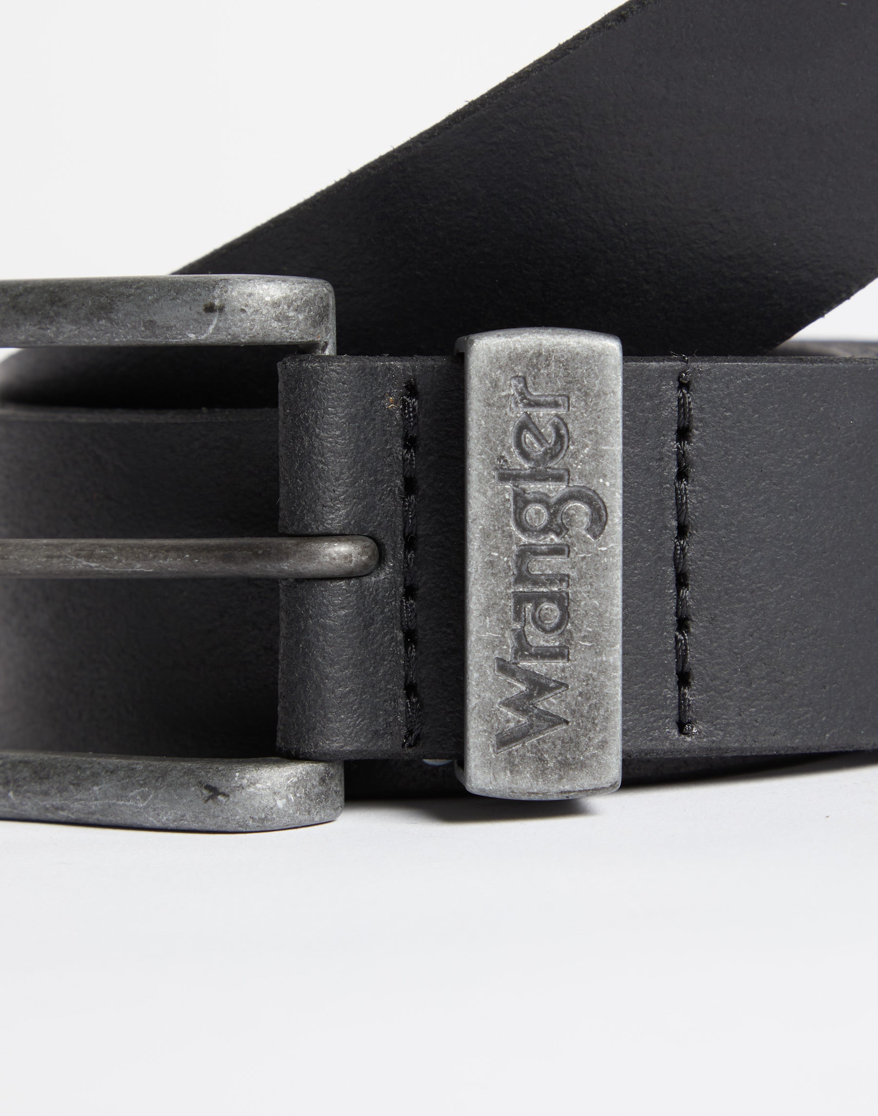 Metal Loop Belt in Black Ceinture Wrangler