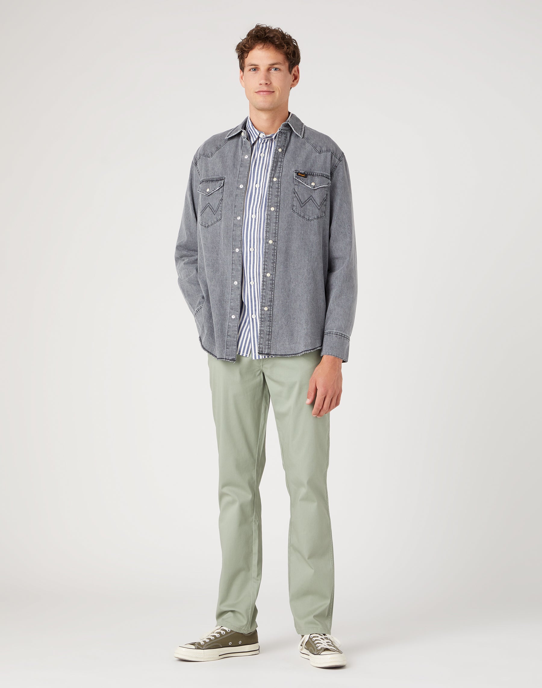Texas Slim Medium Stretch in Sea Grass Pantalon Wrangler