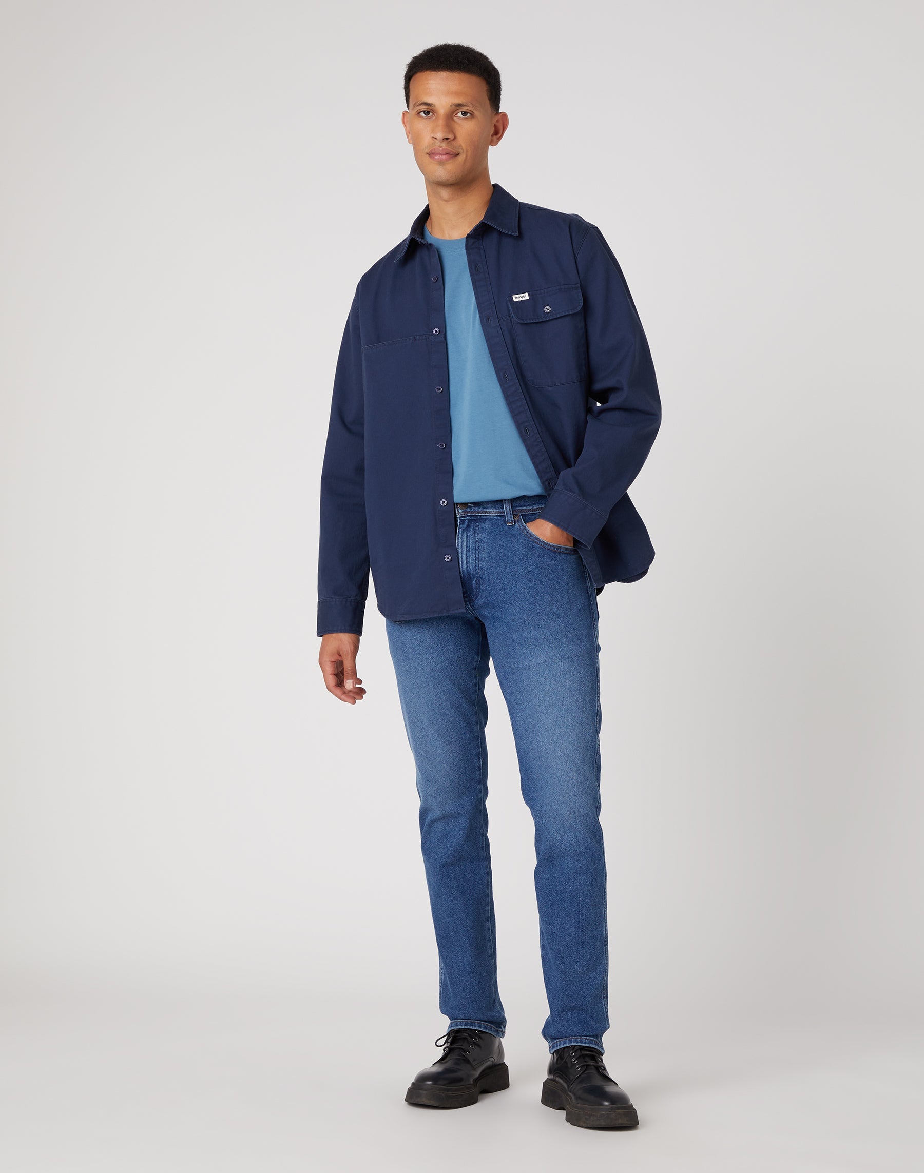 Texas Slim Low Stretch en jeans Cool Shade Wrangler