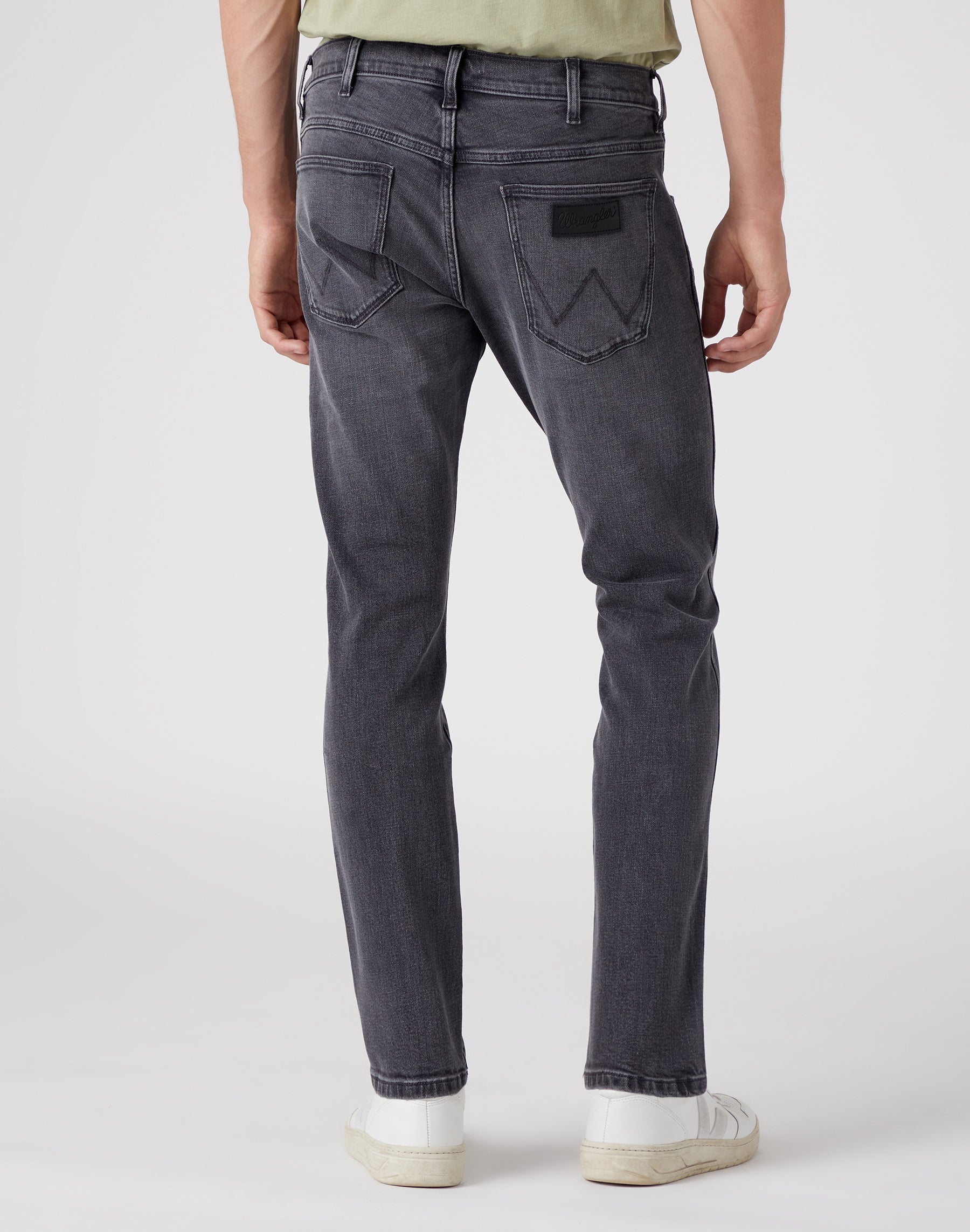 Bryson Medium Stretch en jeans Blackout Wrangler