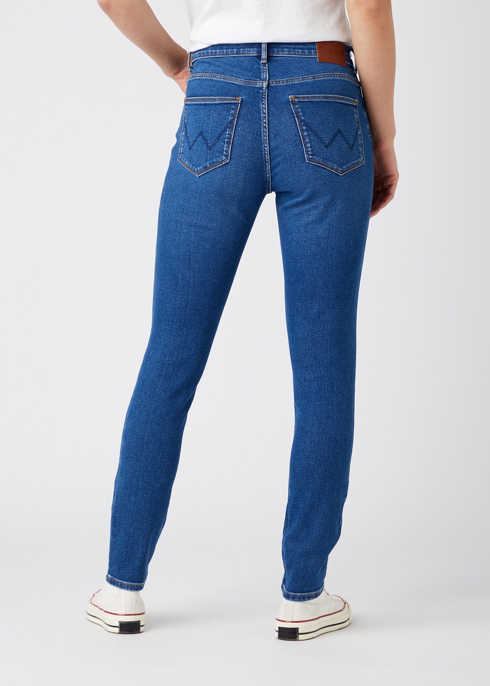 High Rise Jeans skinny en camelia Jeans Wrangler