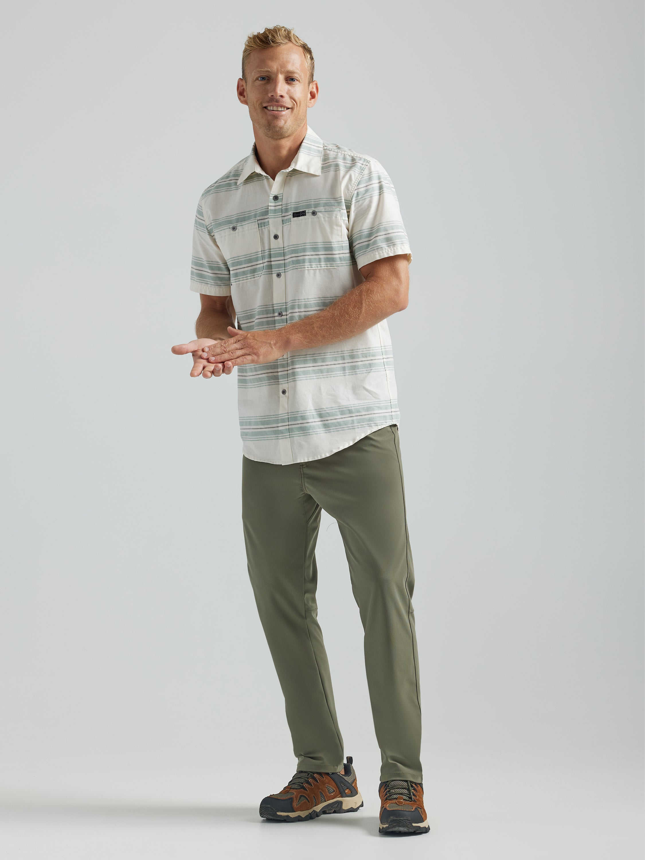 All Terrain Gear FWDS 5 Pocket Pants in Dusty Olive Pantalon Wrangler