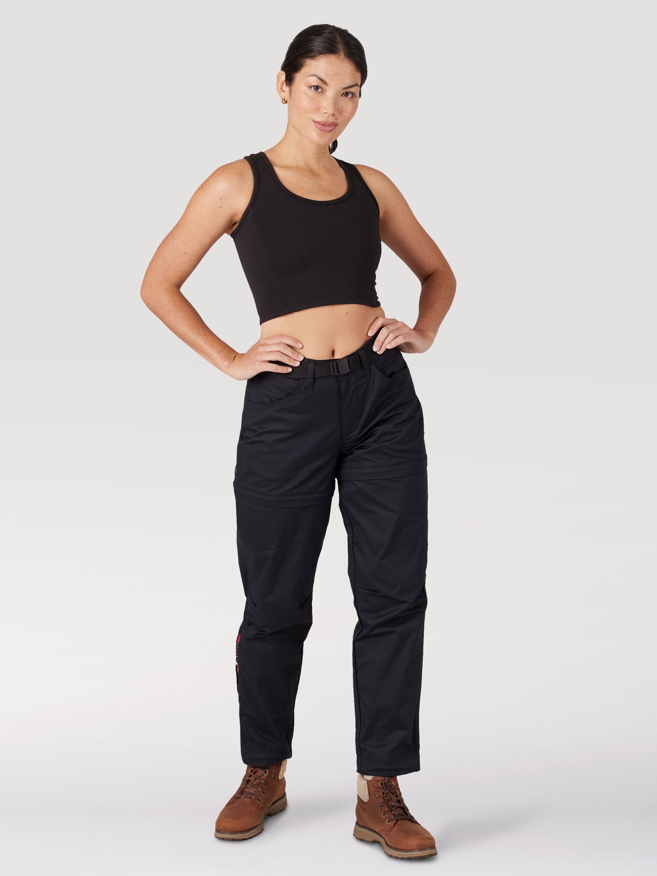 Packable Zipoff Pant in Black Pantalon Wrangler