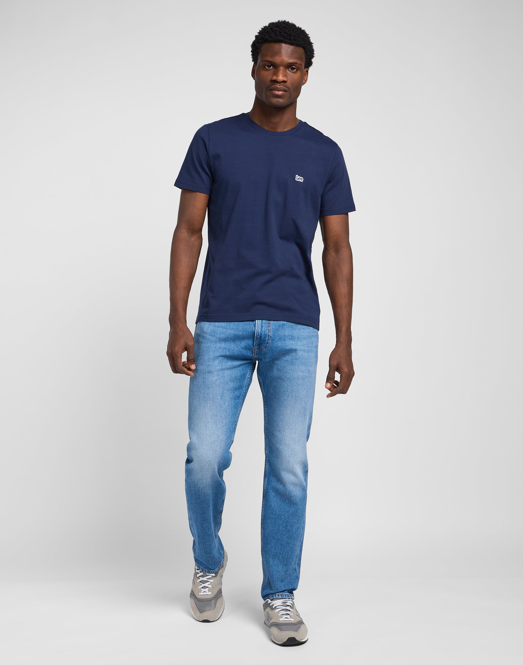 T-shirts Patch Logo Tee in Navy Lee