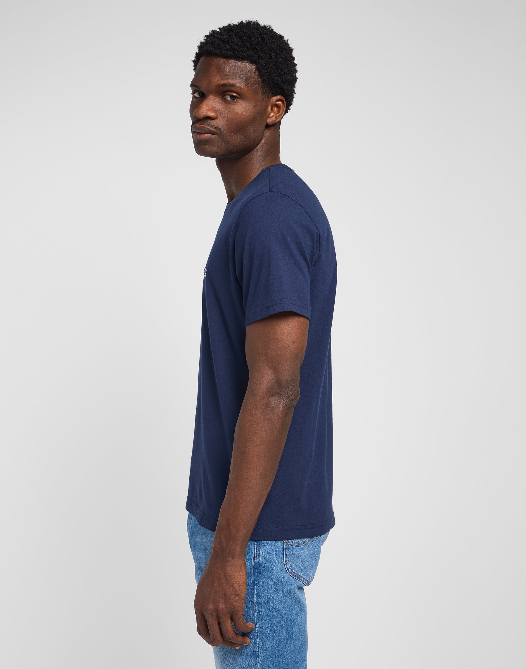 T-shirts Patch Logo Tee in Navy Lee