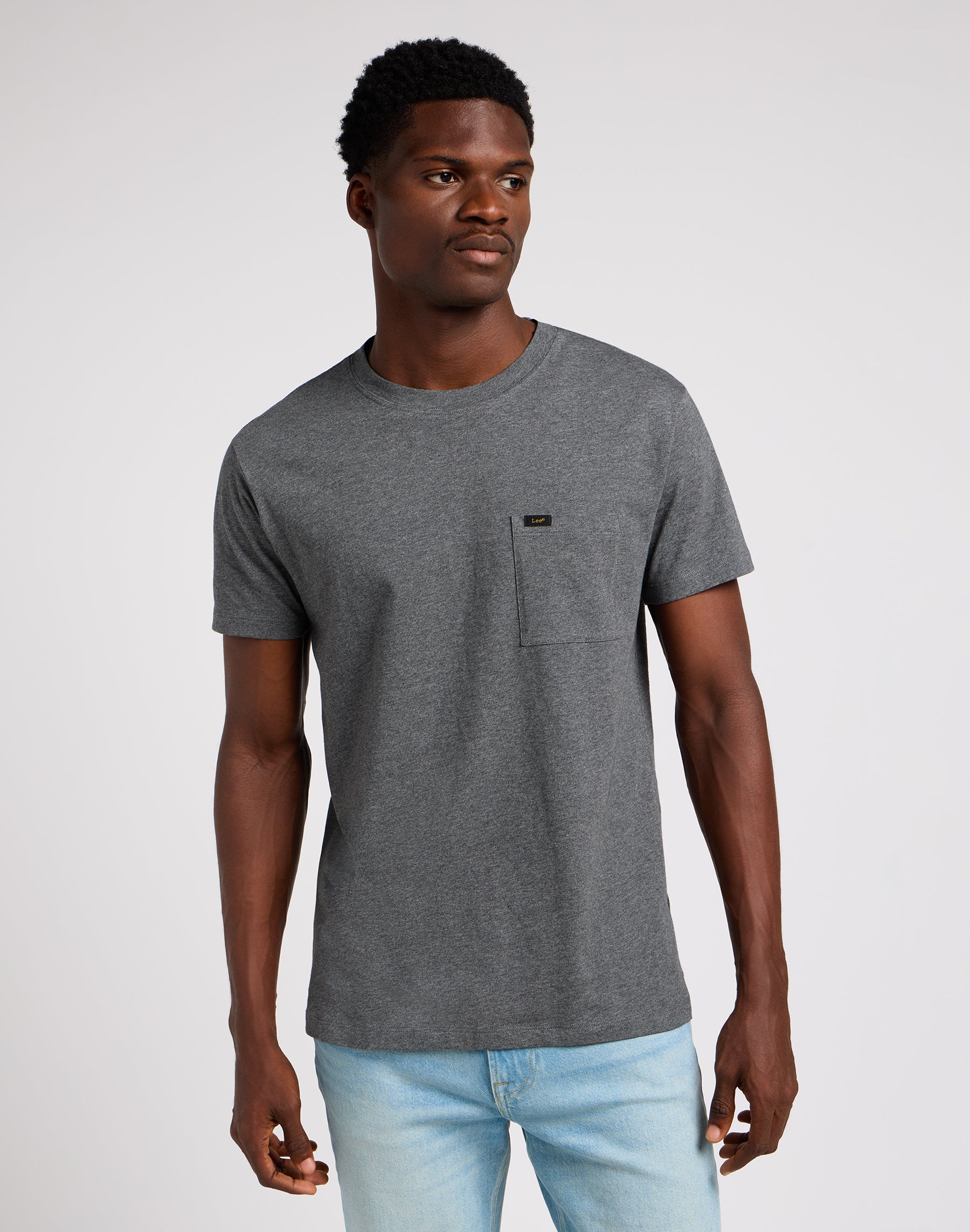 Tee Ultimate Pocket en noir T-shirts Lee   