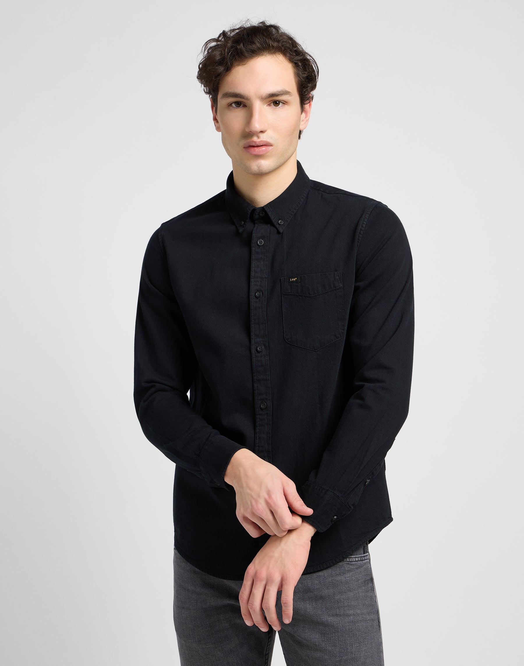 Lee Button Down in Black Chemises Lee