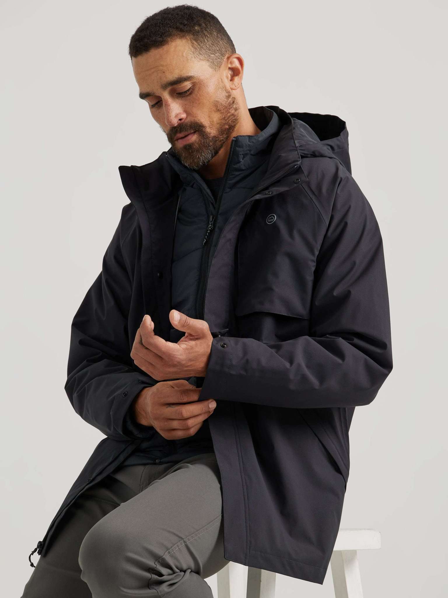 Waterproof Jacket in Jet Black Vestes Wrangler   