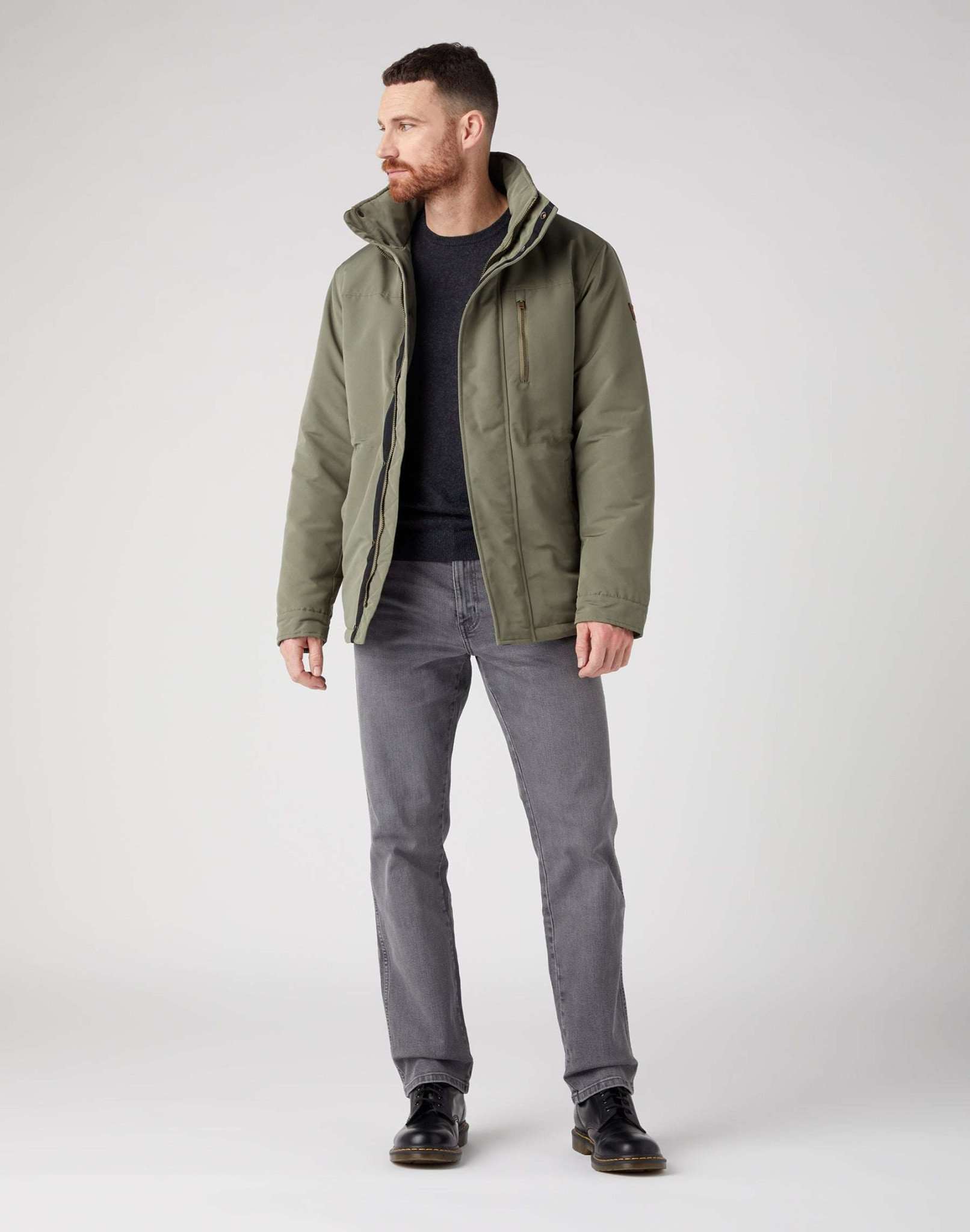 Bodyguard Jacket in Dusty Olive Vestes Wrangler   