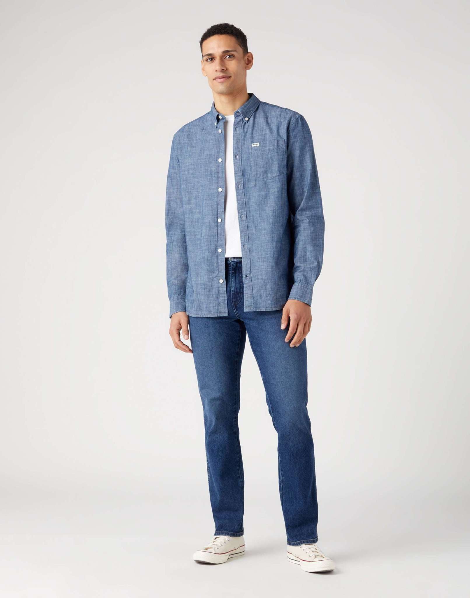 LS 1 Pocket Button Down Shirt in Dark Indigo Chemises Wrangler   