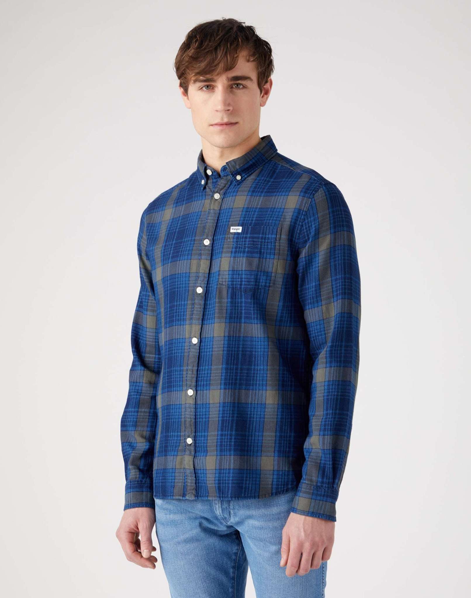 LS 1 Pocket Button Down Shirt in Dark Indigo Chemises Wrangler   