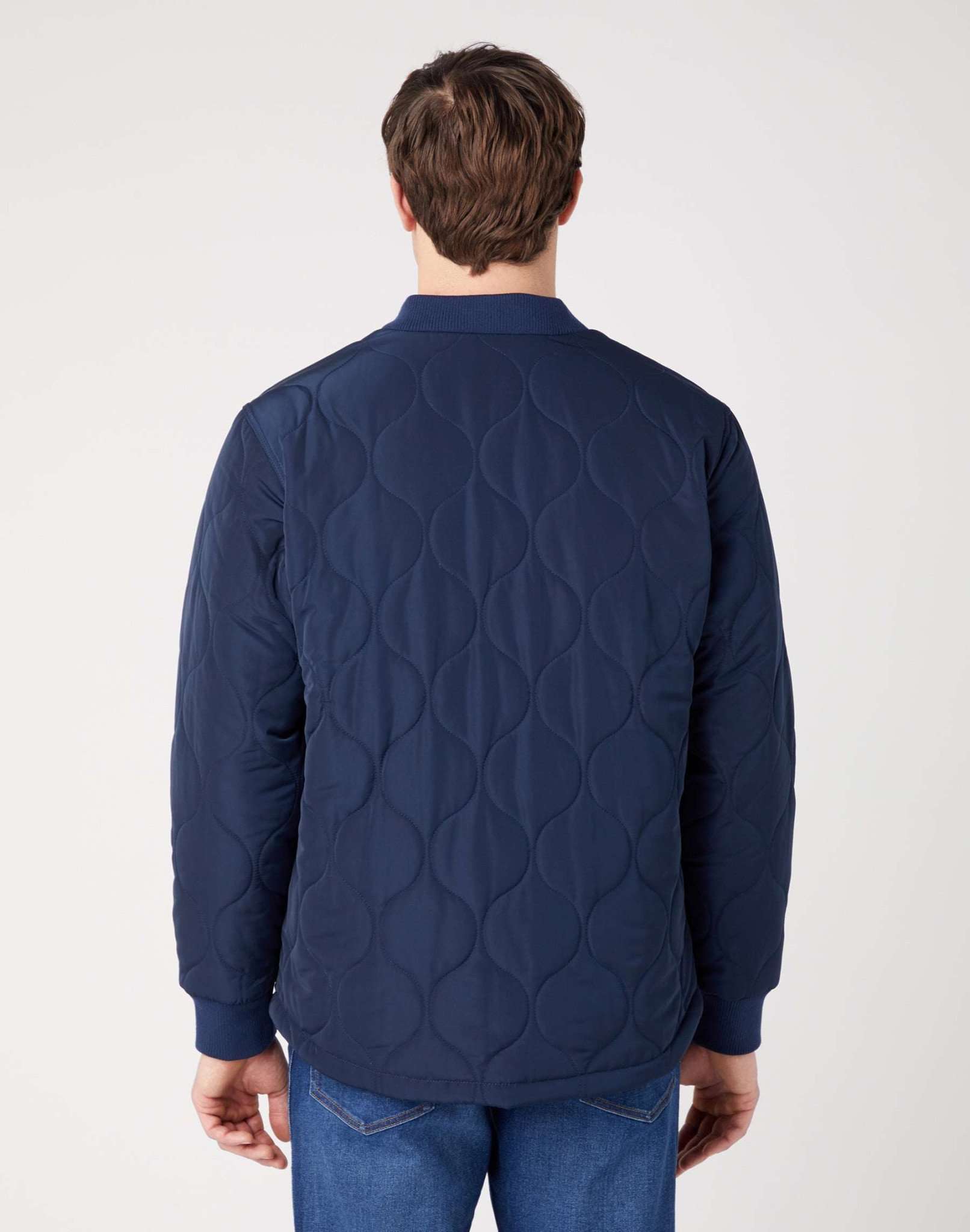 Padded Jacket in Navy Vestes Wrangler   