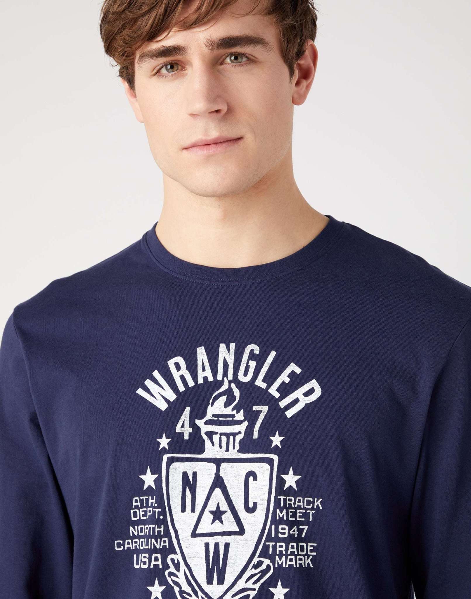 Americana Tee en bleu marine Pull Wrangler   