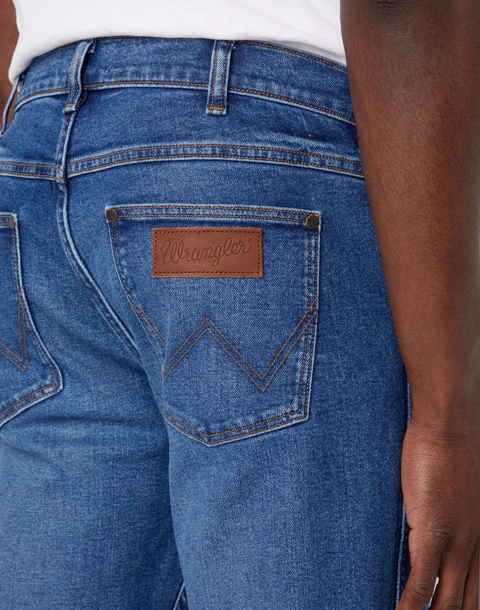 Jeans Greensboro en jeans Neptune Wrangler   