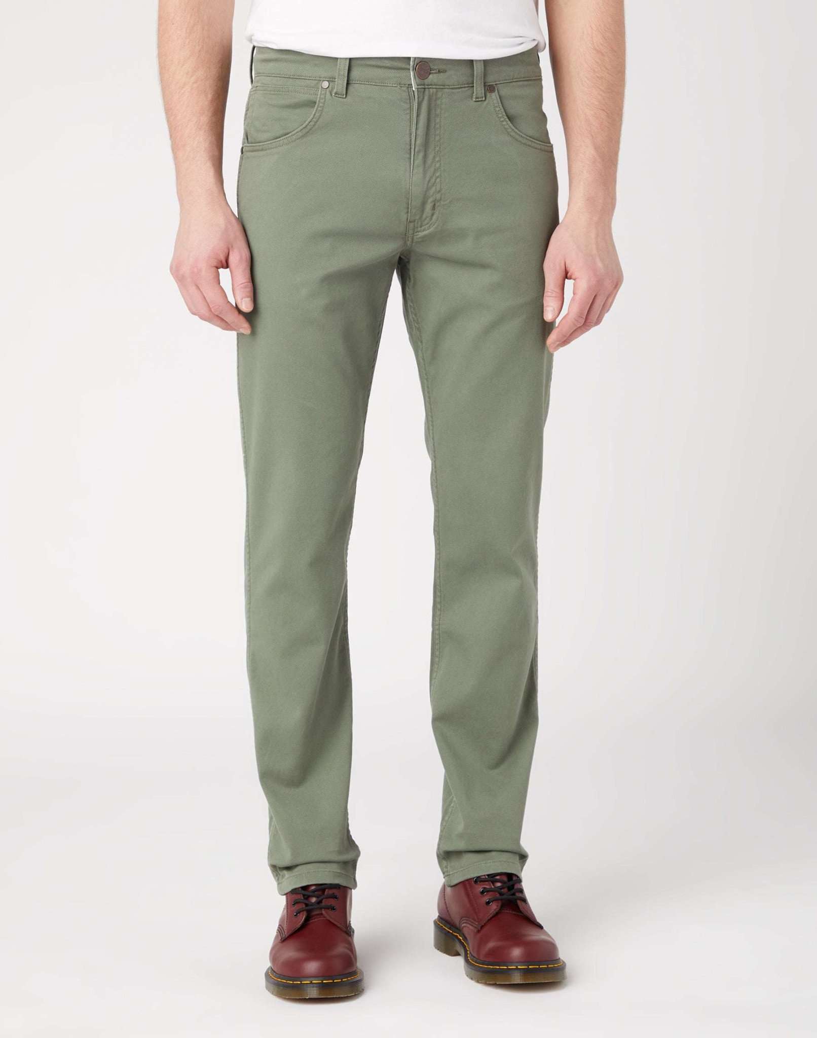 Greensboro in Dusty Olive Pantalon Wrangler   