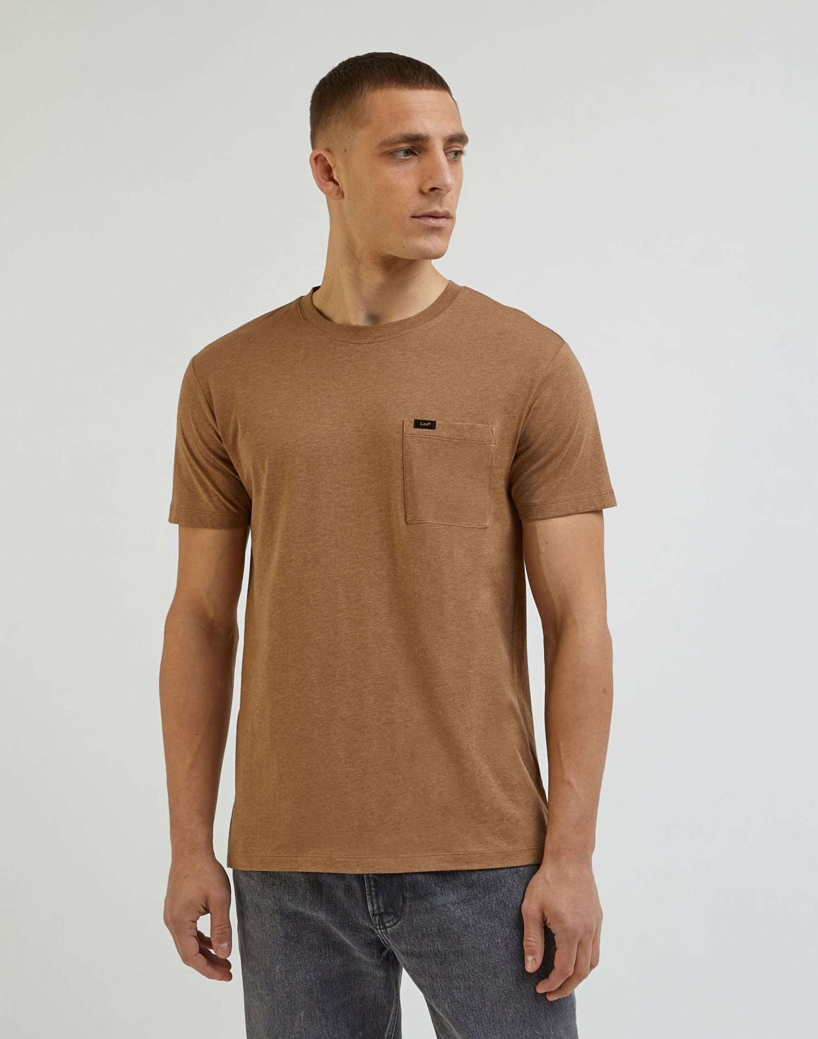 Ultimate Pocket Tee dans T-shirts tumbleweed Lee   