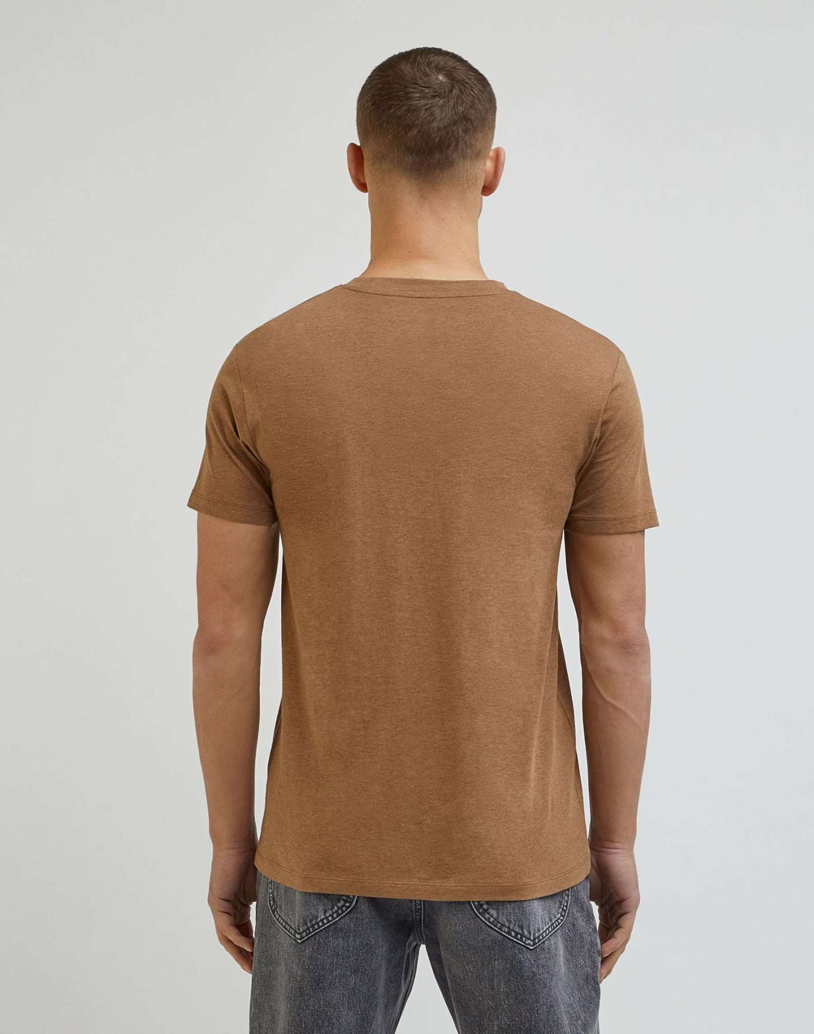 Ultimate Pocket Tee dans T-shirts tumbleweed Lee   