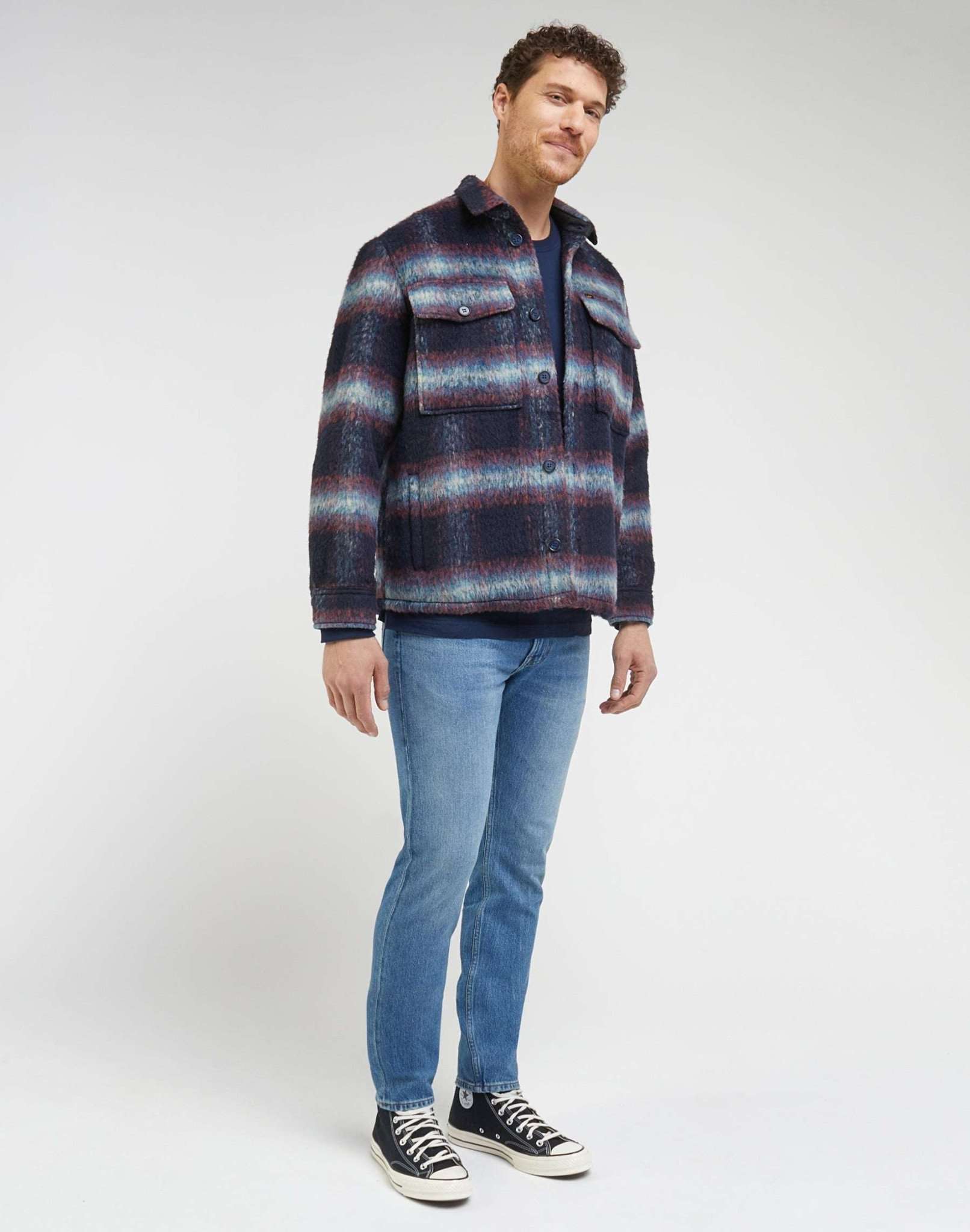 Loose Overshirt in Sky Captain Chemises Lee   