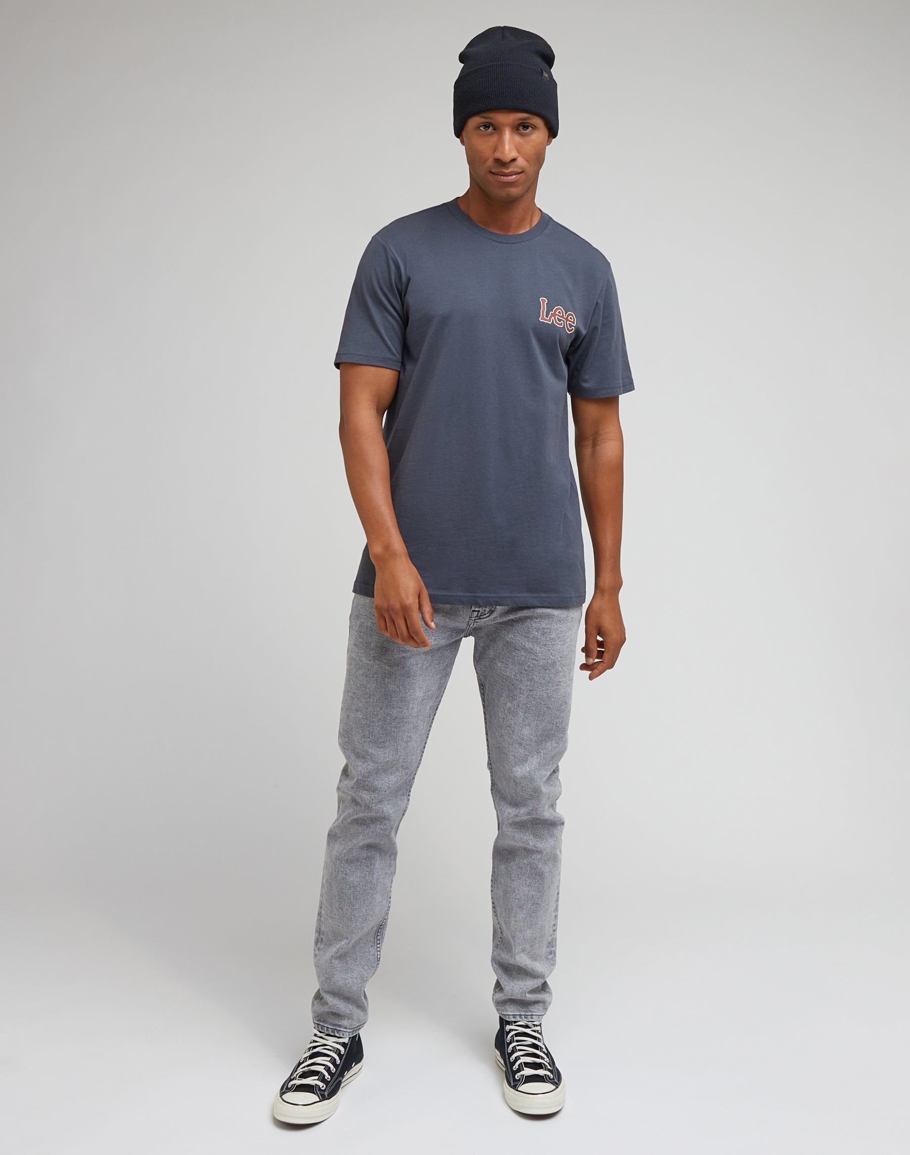 T-shirts Essential Shortsleeves Tee in Dusty Navy Lee   