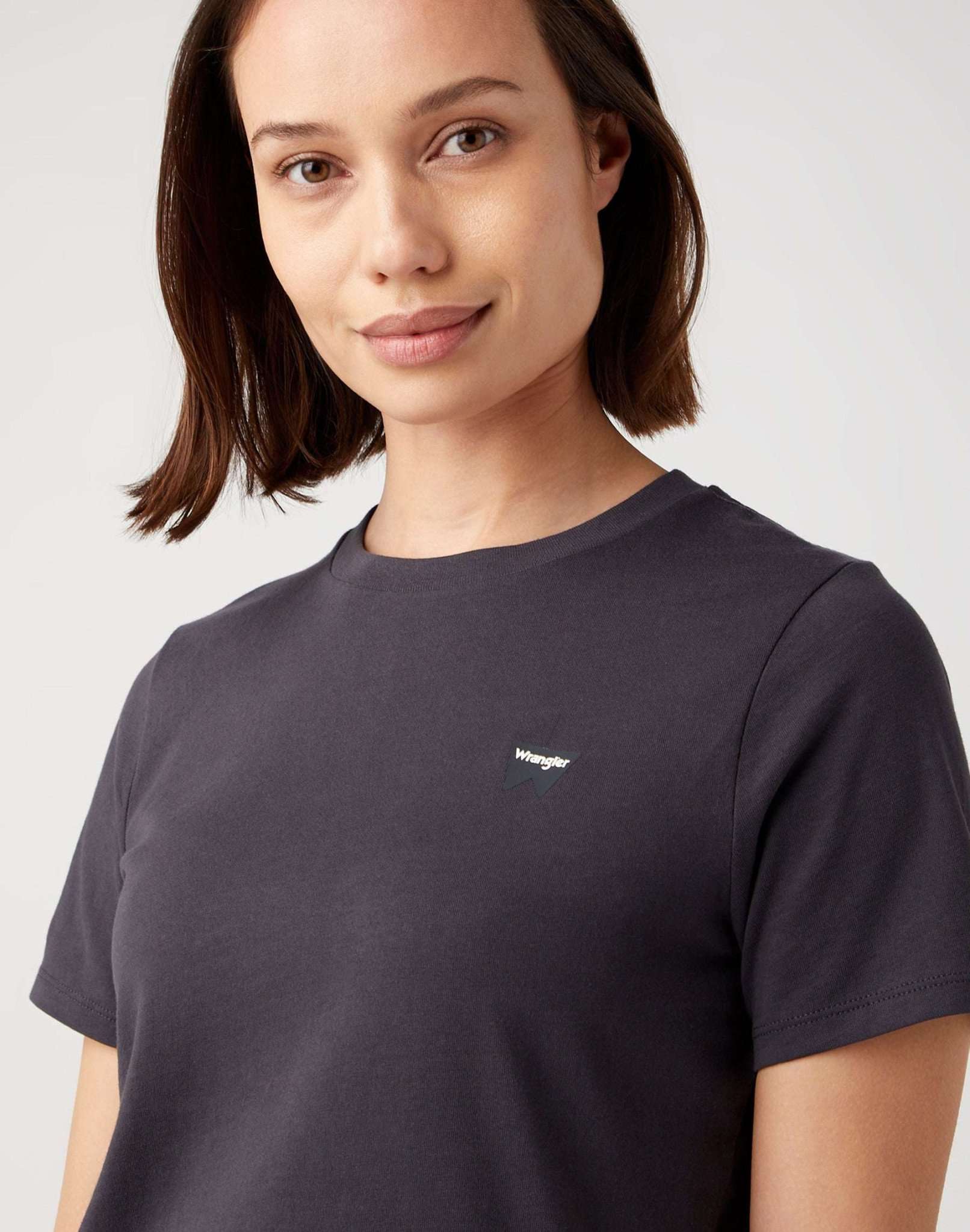 Slim Tee in Faded Black T-shirts Wrangler   