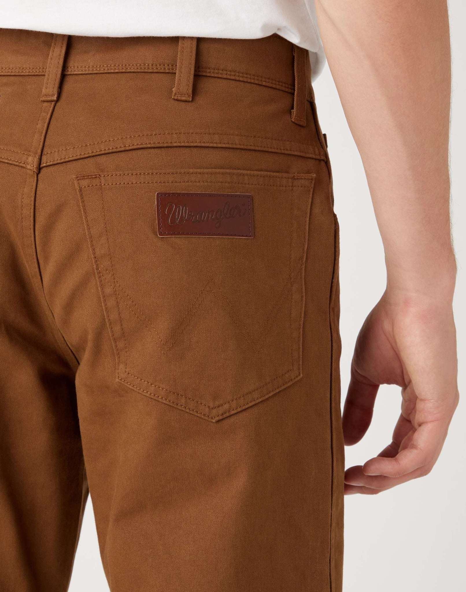 Texas Slim in Saddle Brown Pantalon Wrangler   