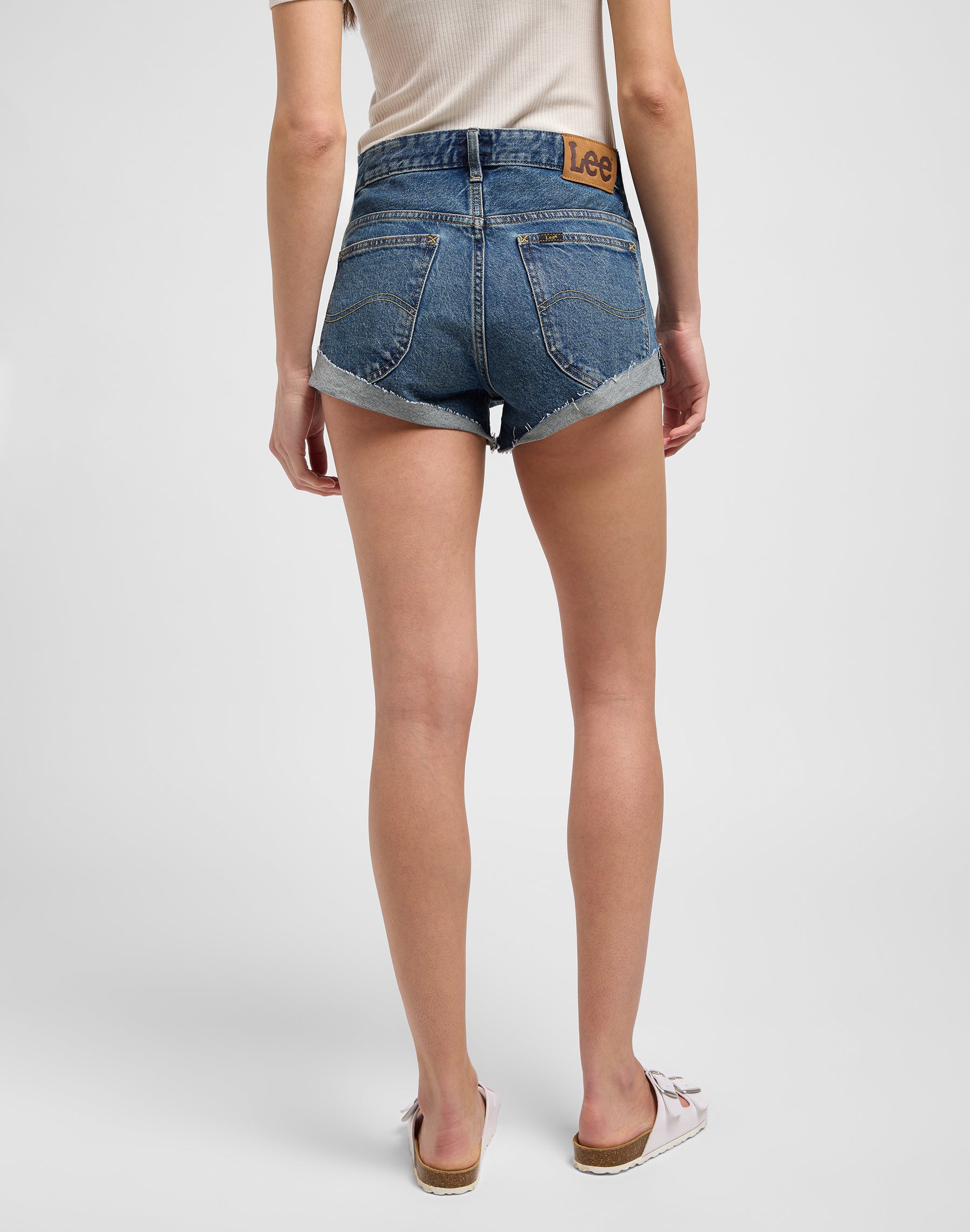 Rider Short 2 Inch in Classic Indigo Short en jean Lee   