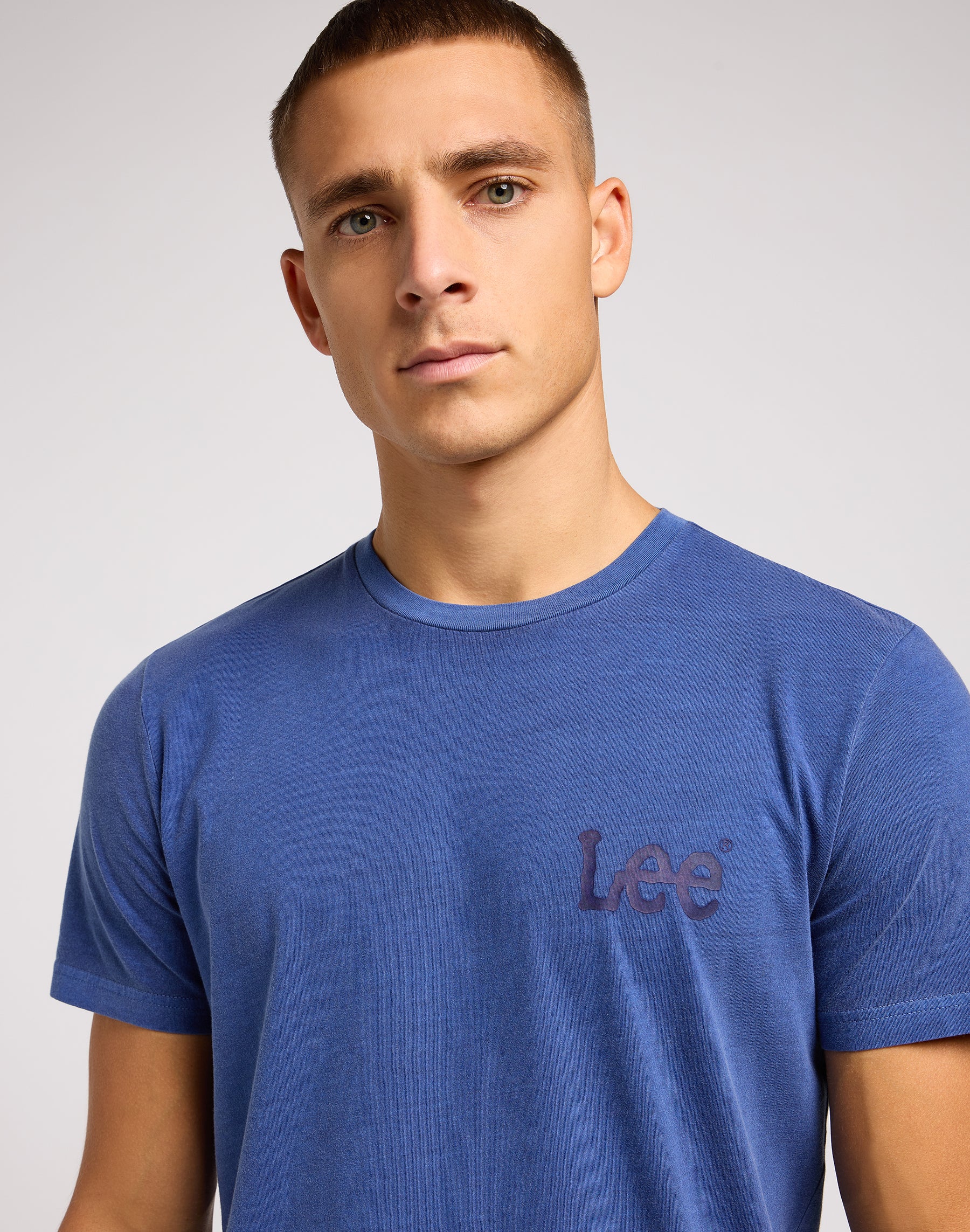 Medium Wobbly Lee Tee in Surf Blue T-shirts Lee   