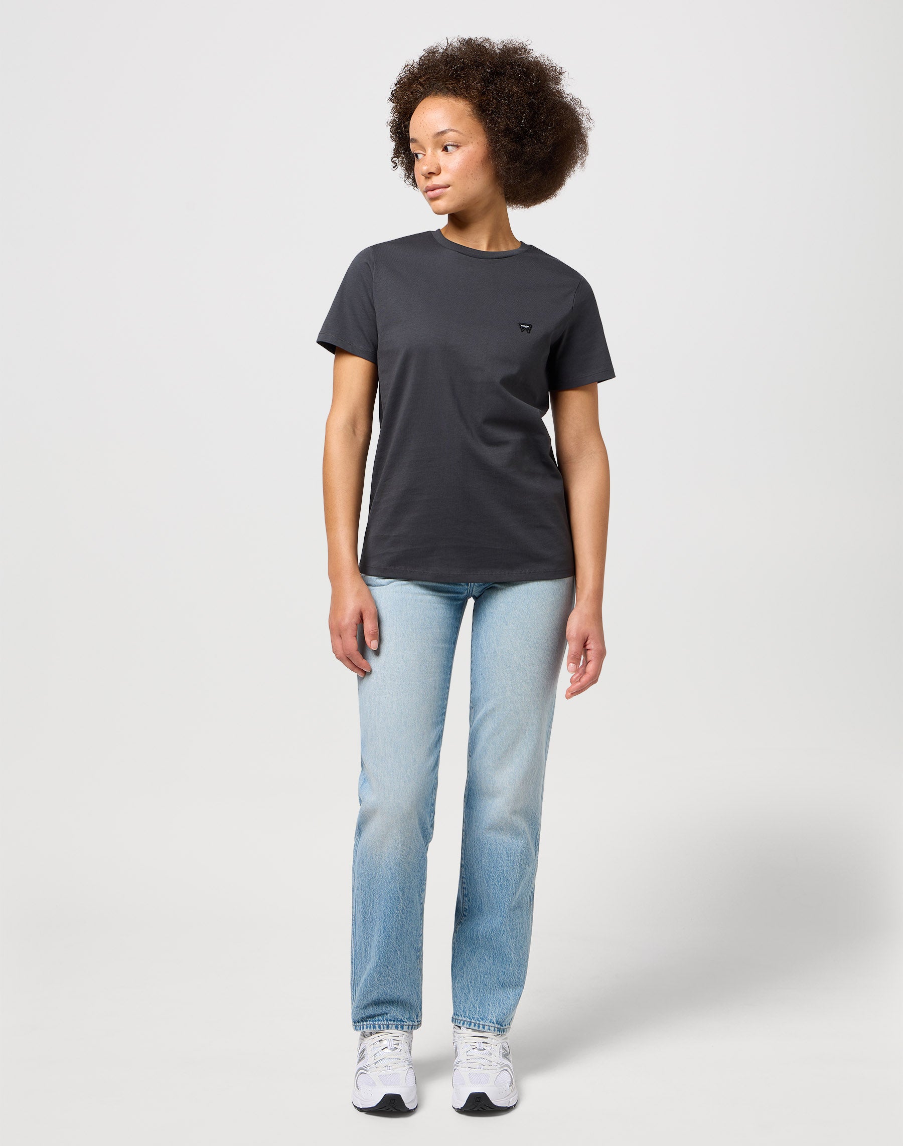 Regular Tee in Faded Black T-shirts Wrangler