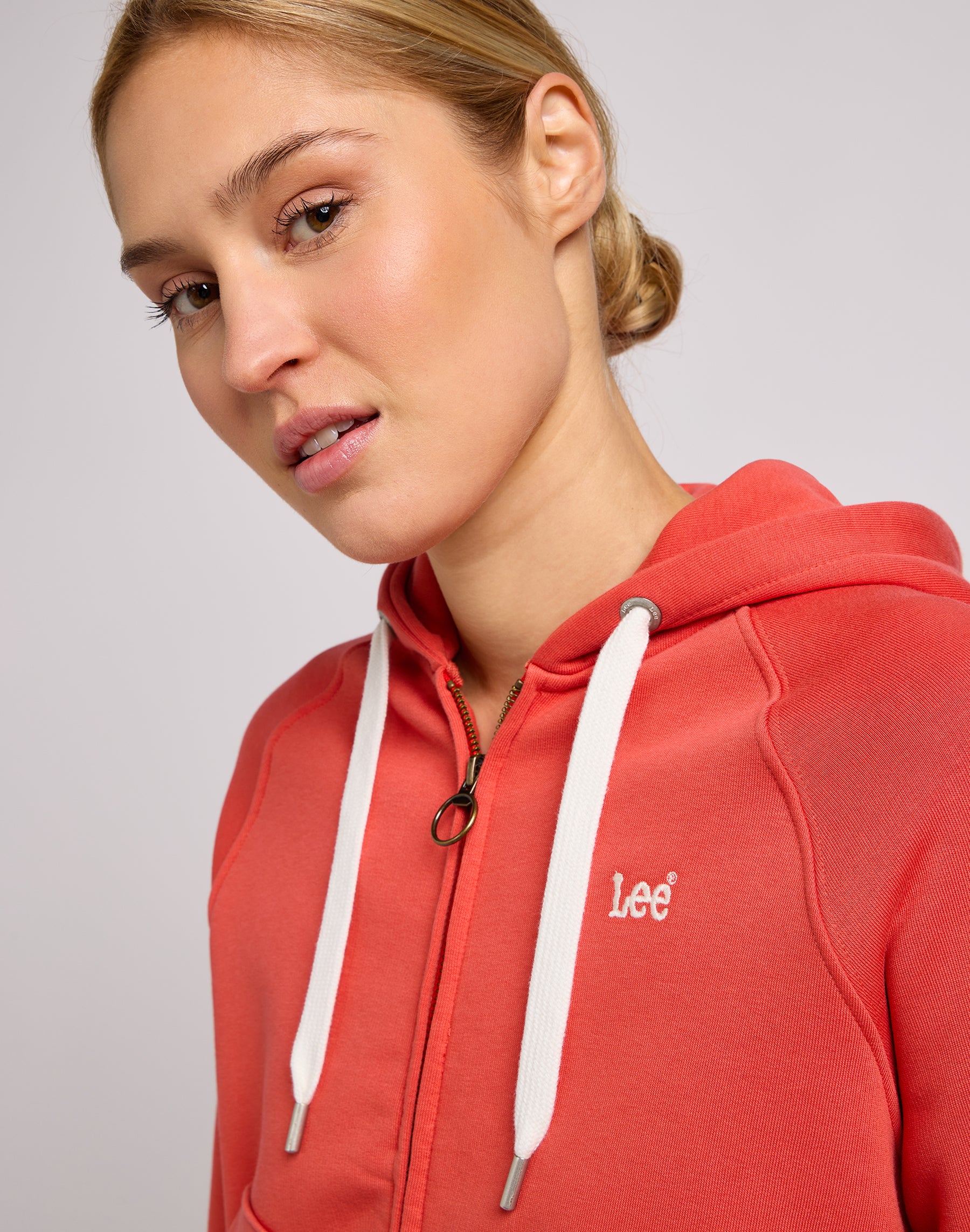 Sweat à capuche zippé dans Sweatshirts Poppy Lee   