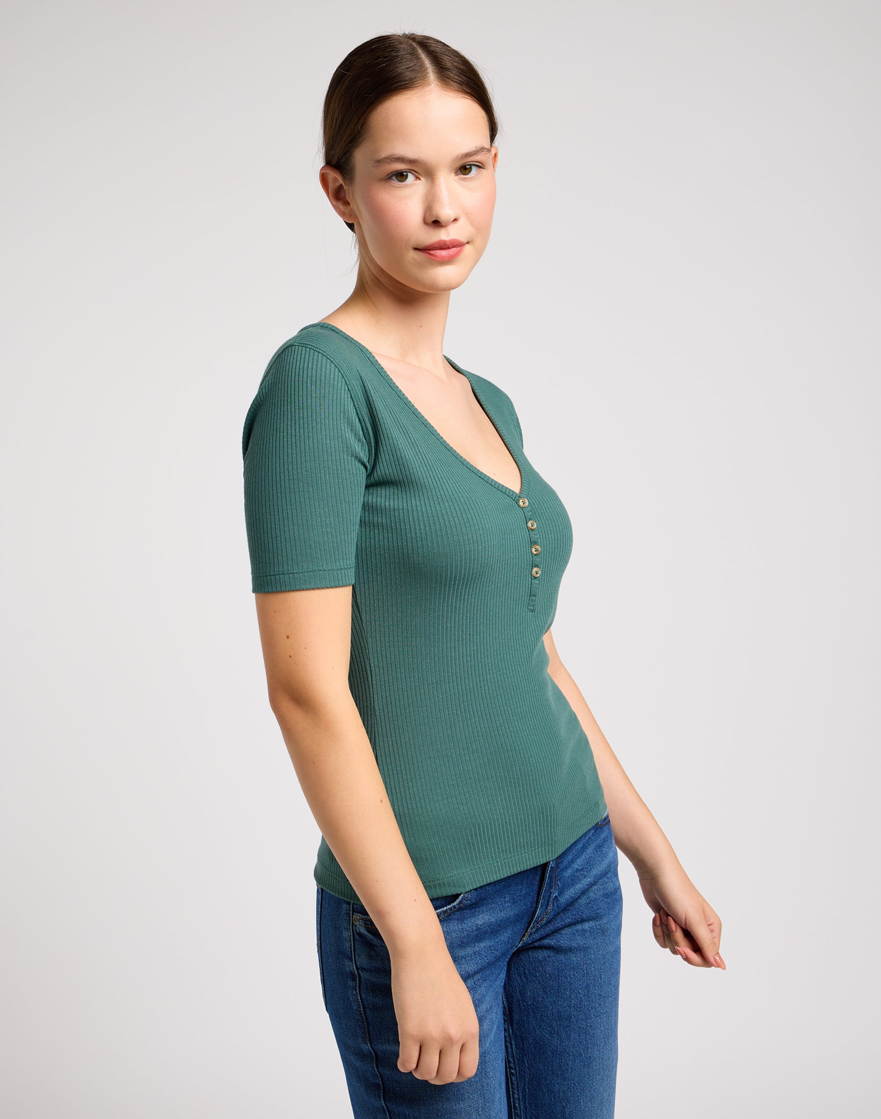 Manches courtes Henley dans Evergreen T-shirts Lee   