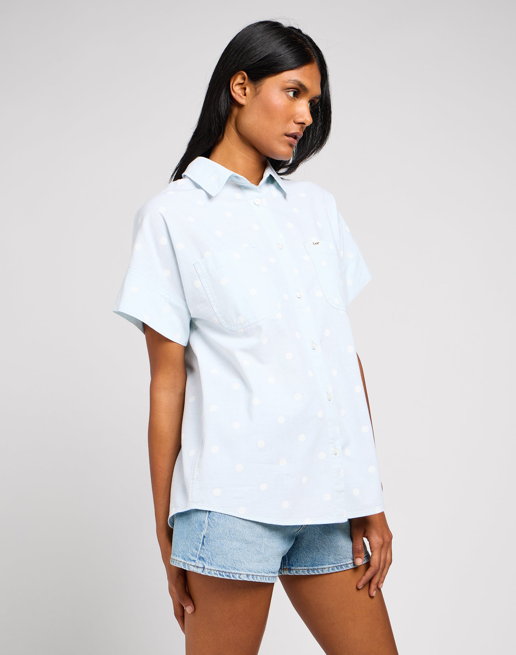 Loose Utility Shirt in Pale Blue Chemises Lee   