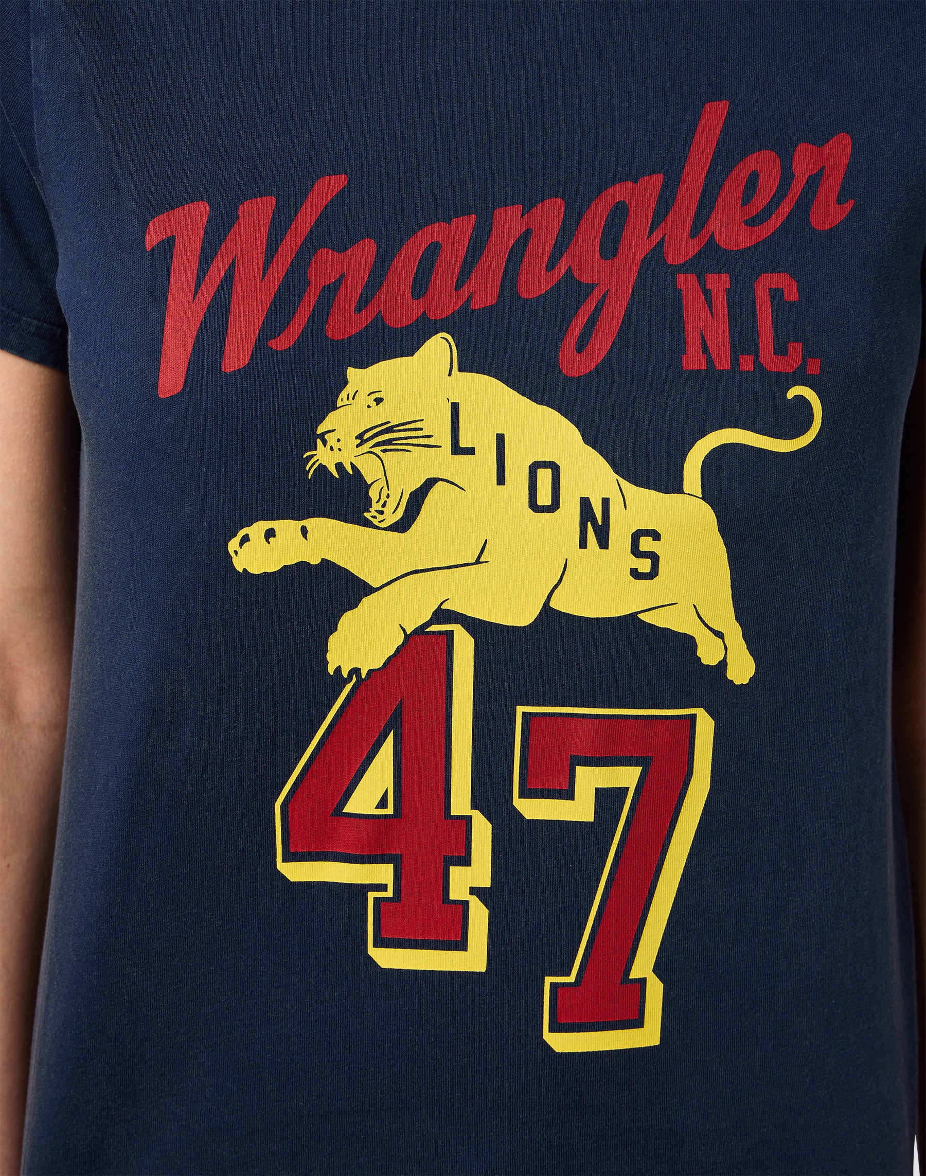 Regular Tee in Navy T-shirts Wrangler   