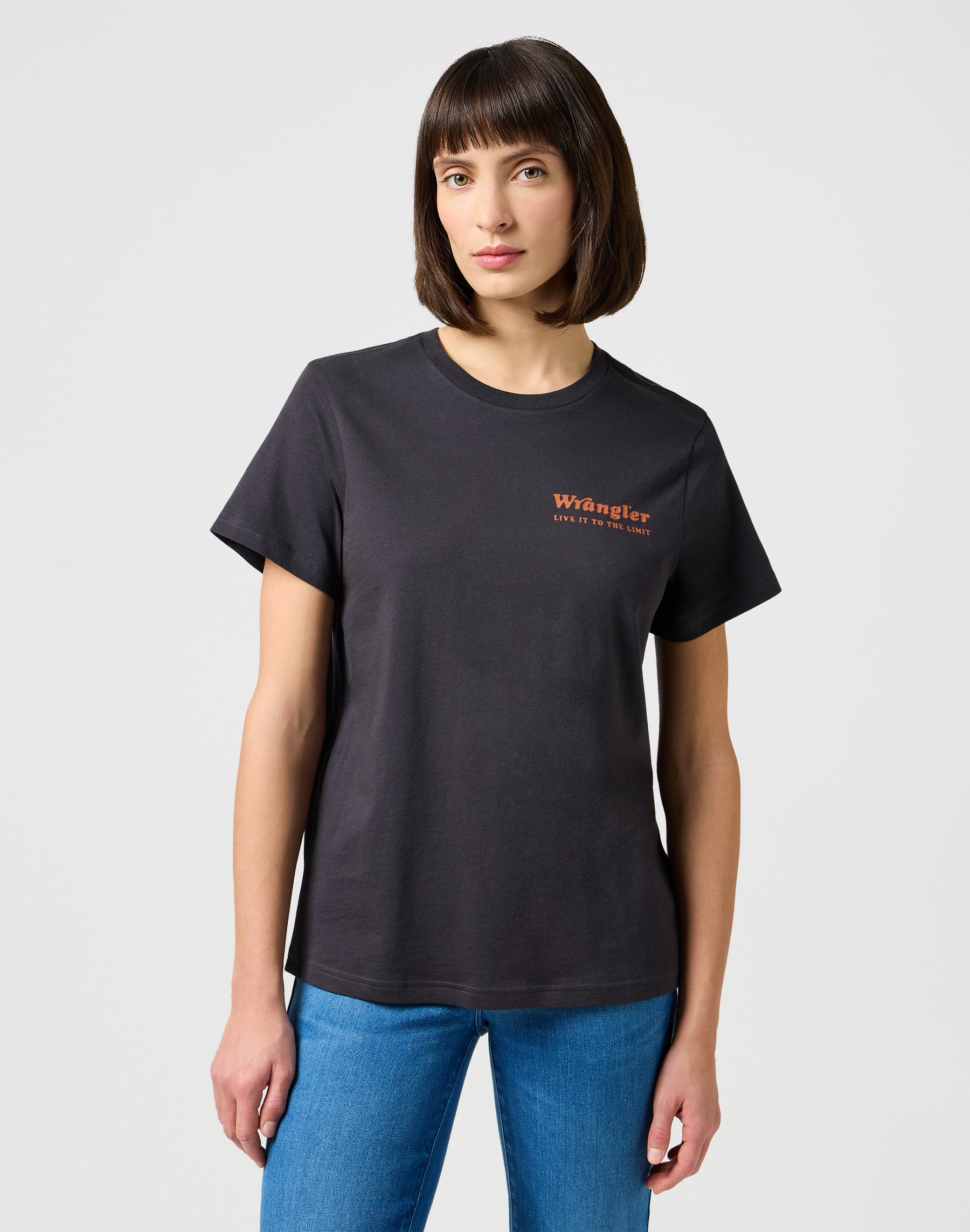 Regular Tee in Faded Black T-shirts Wrangler   