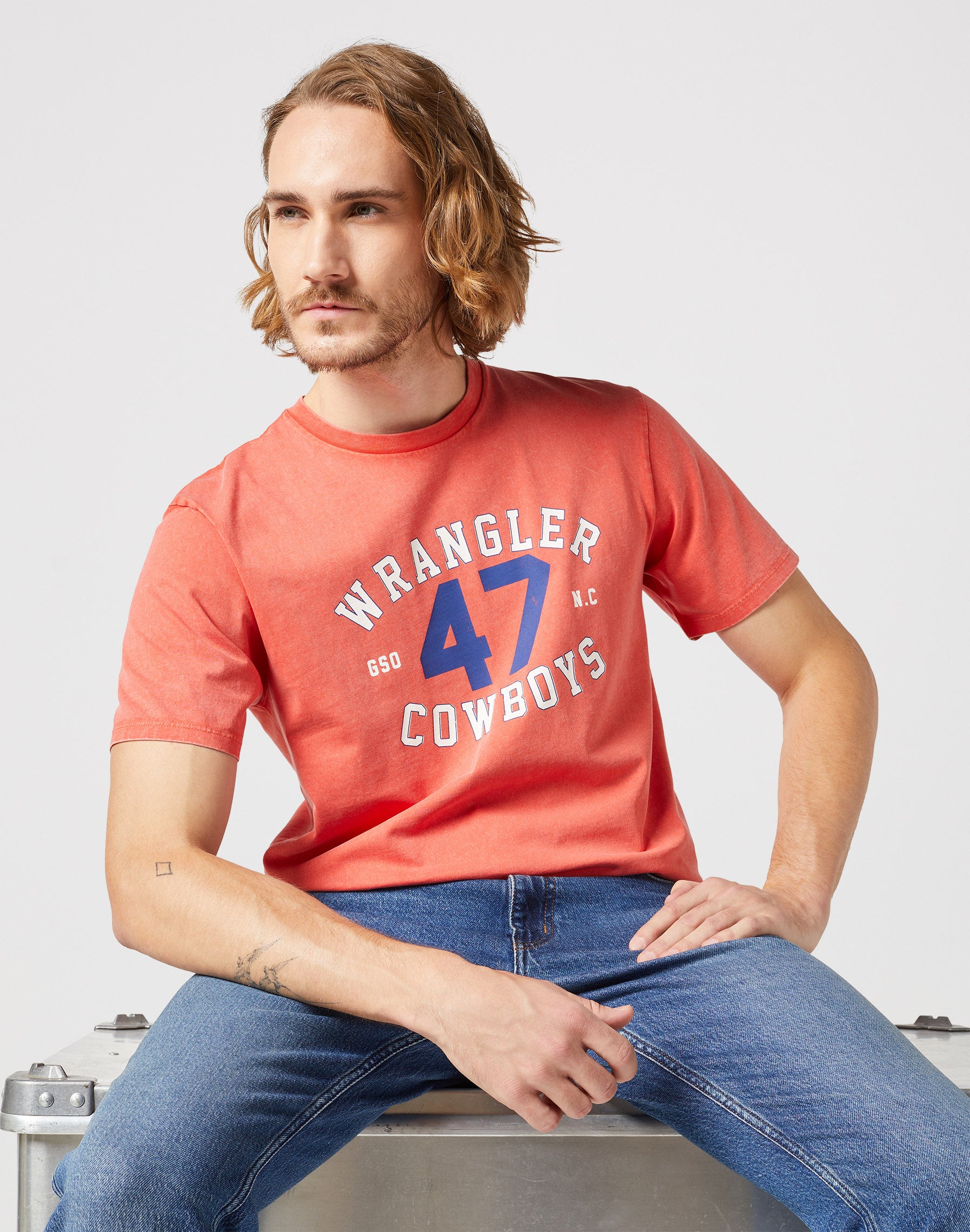 Graphic Tee in Burnt Sienna T-shirts Wrangler   