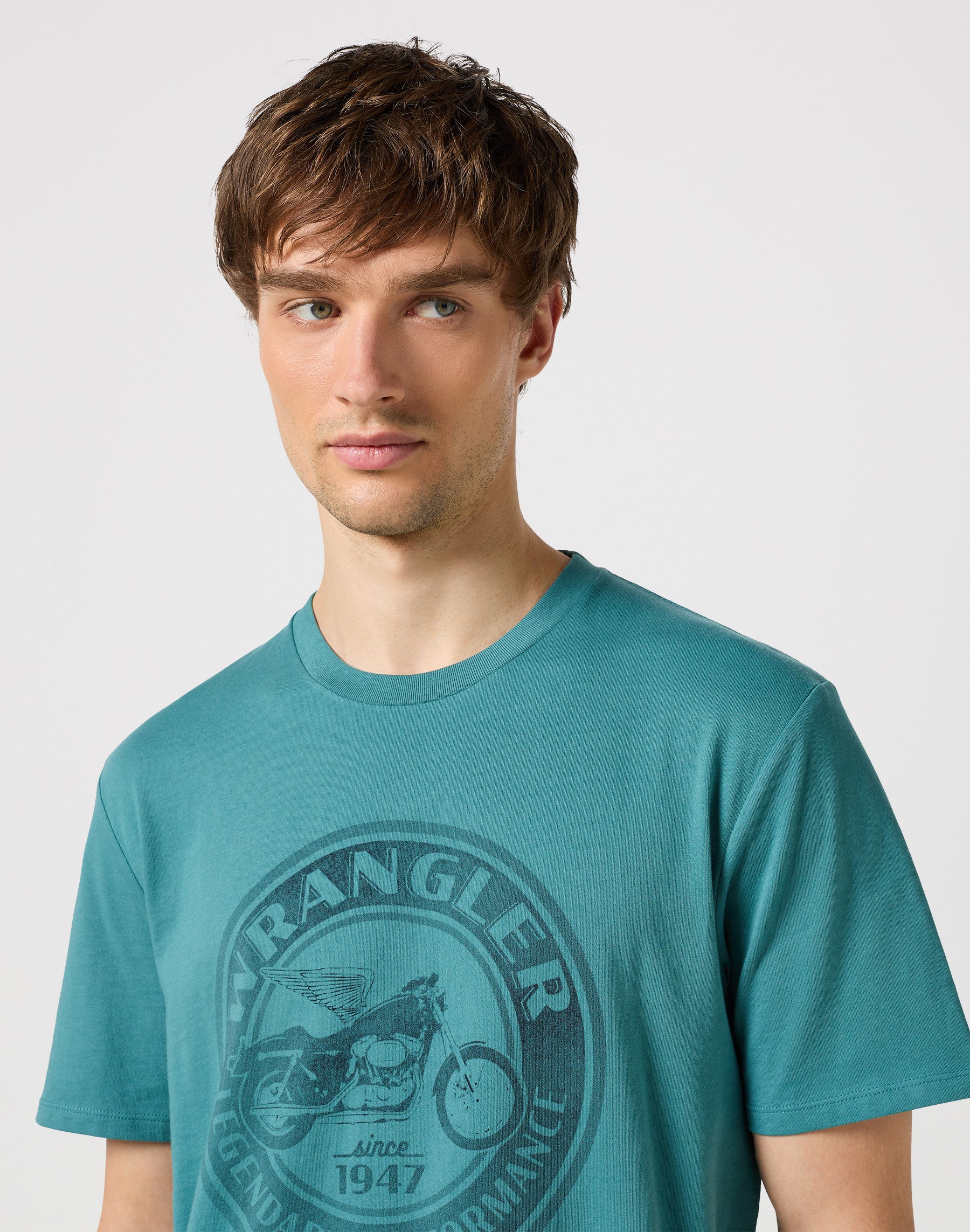 Americana Tee dans Hydro T-shirts Wrangler   