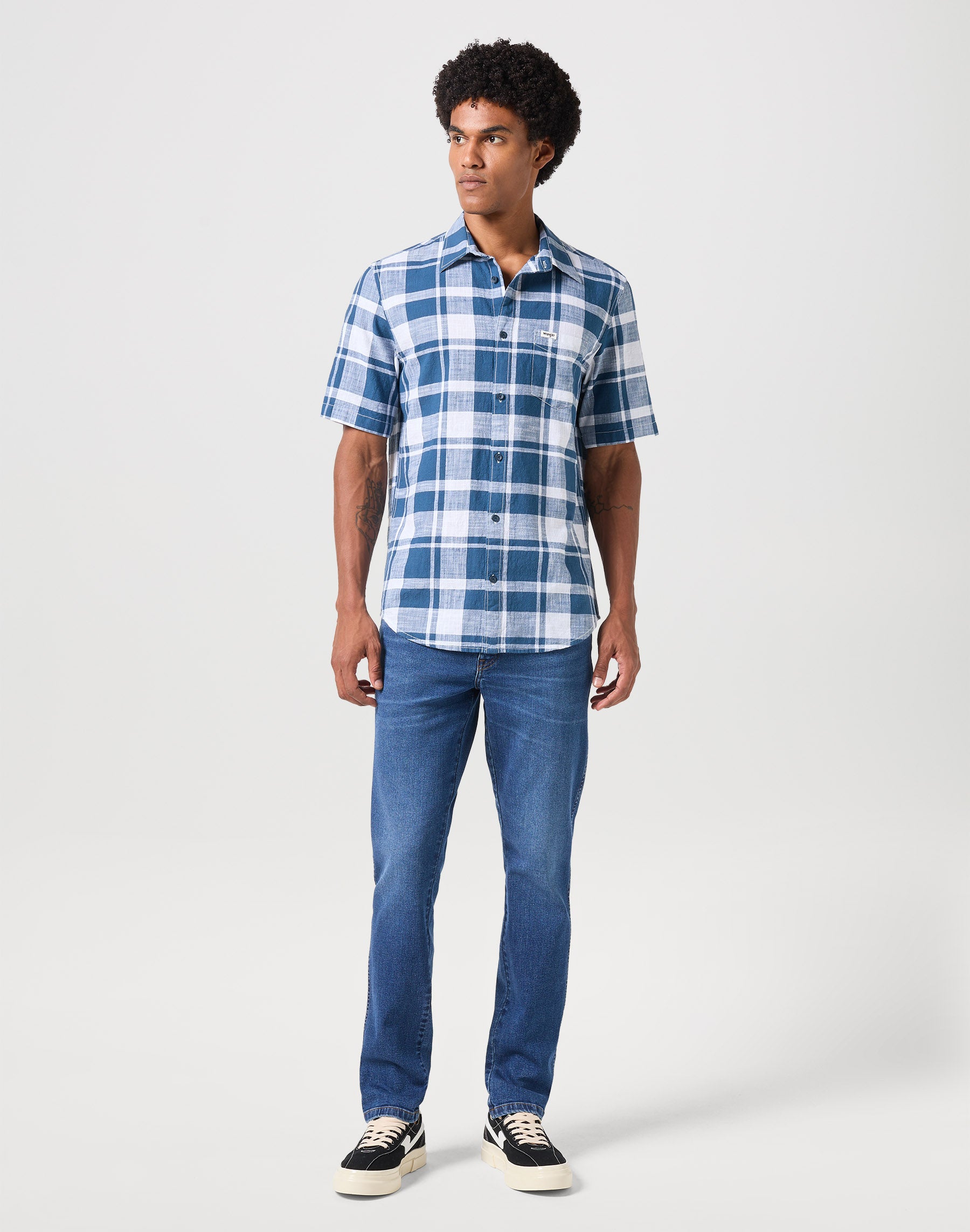 One Pocket Shirt in Blue Chemises Wrangler   