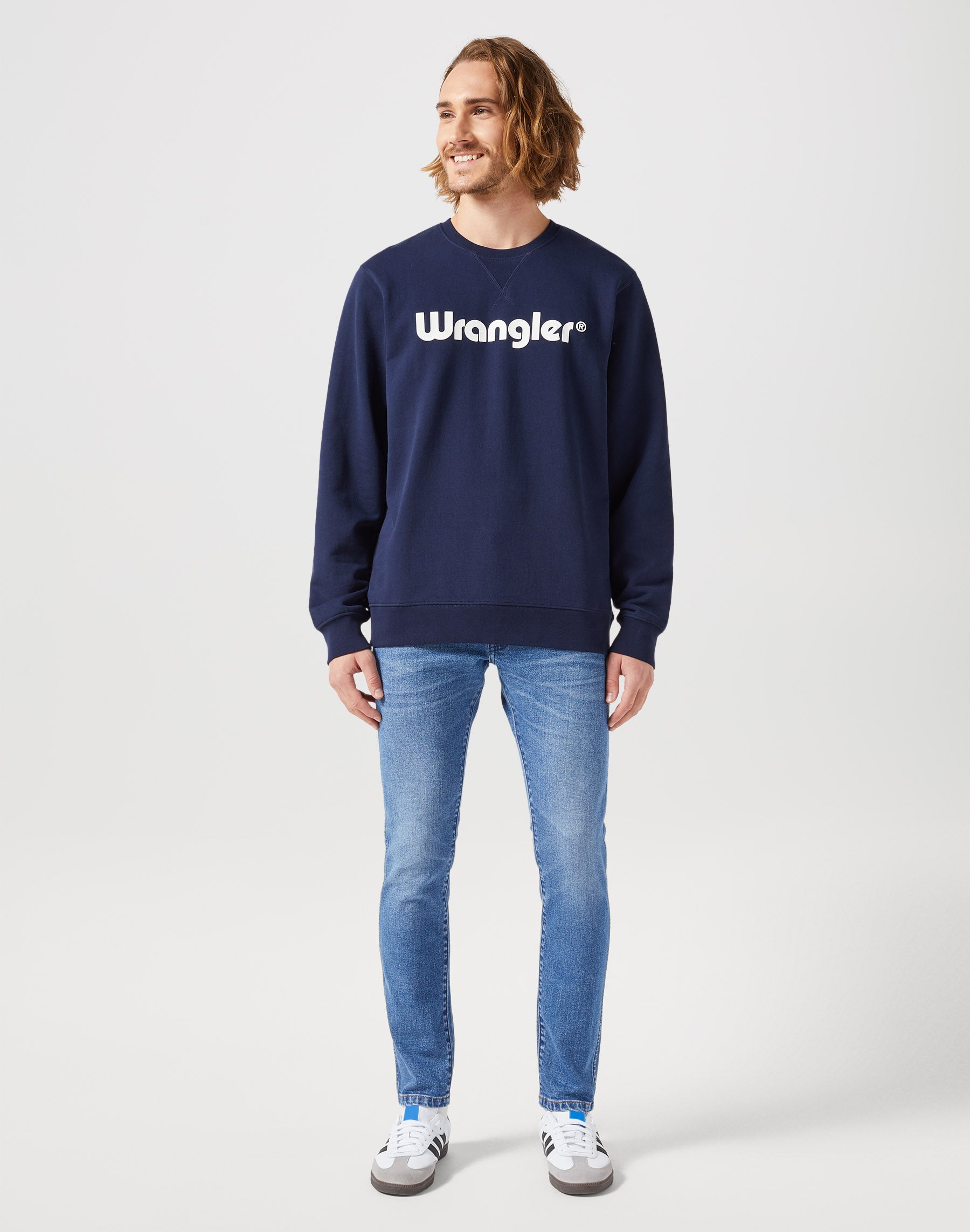 Logo Crew Sweat en bleu marine Sweatshirts Wrangler   