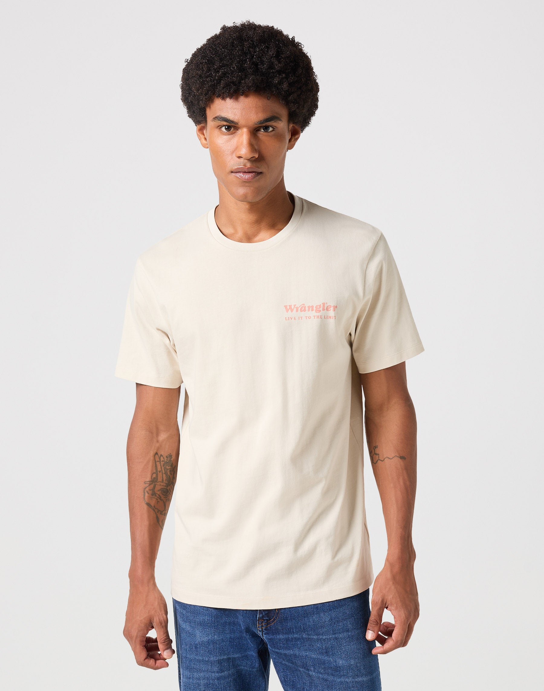 Graphic Tee in White T-shirts Wrangler   