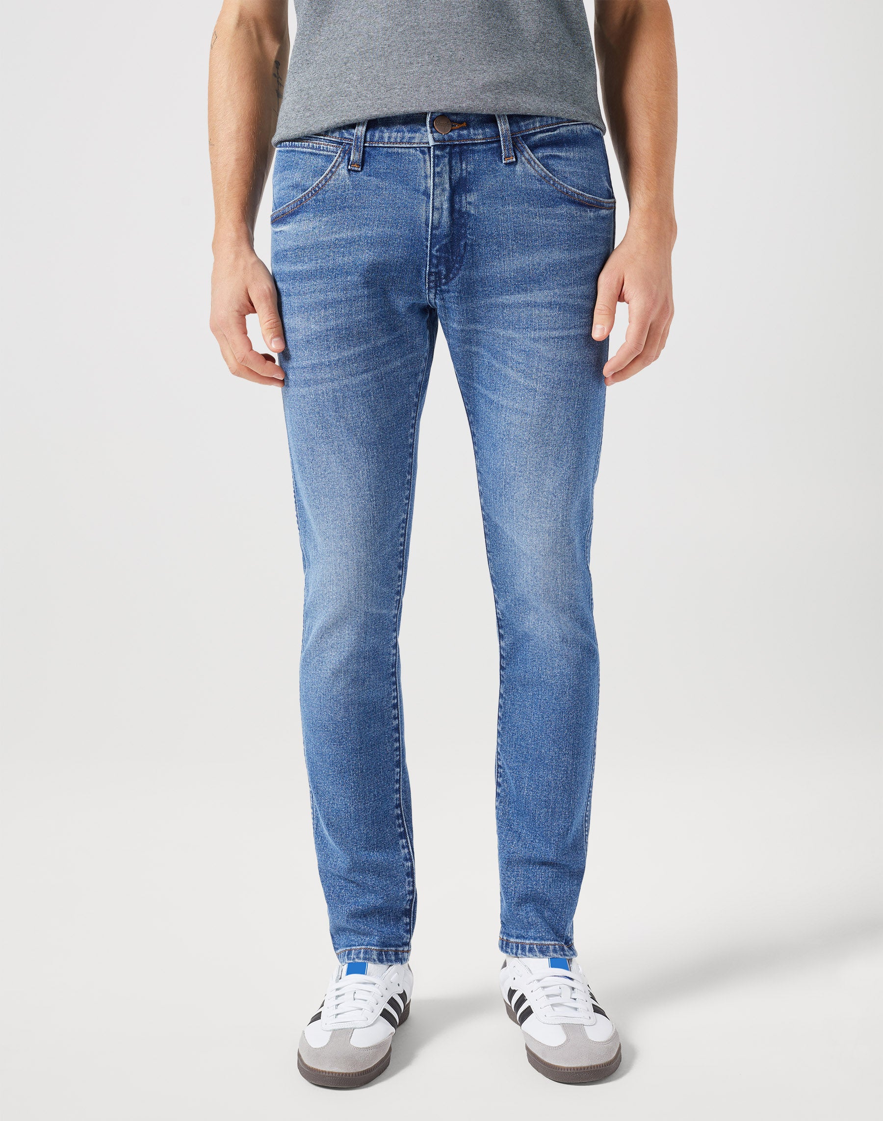 Bryson en jeans Guardian Wrangler   