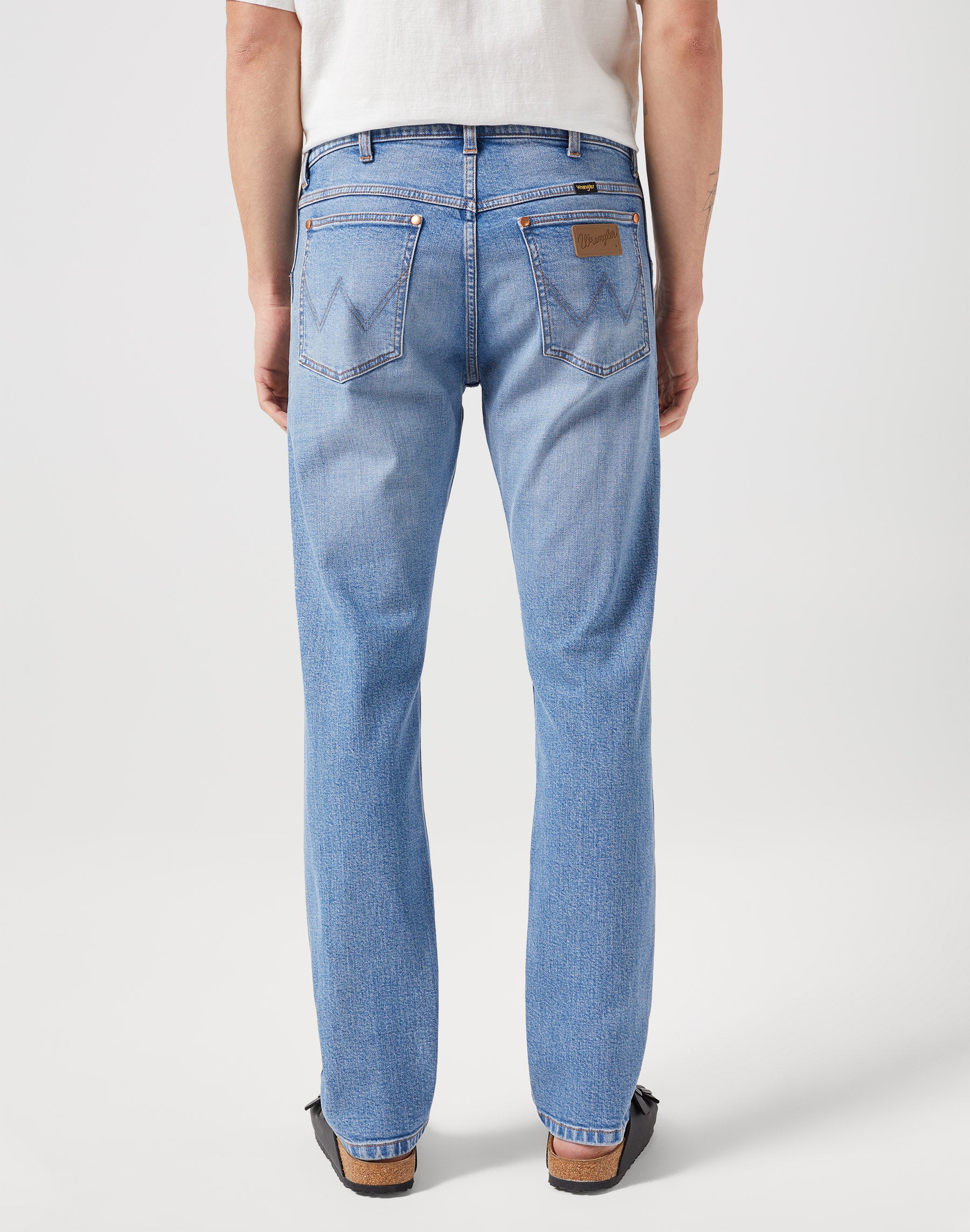 11MWZ en Jeans Shérif Wrangler   