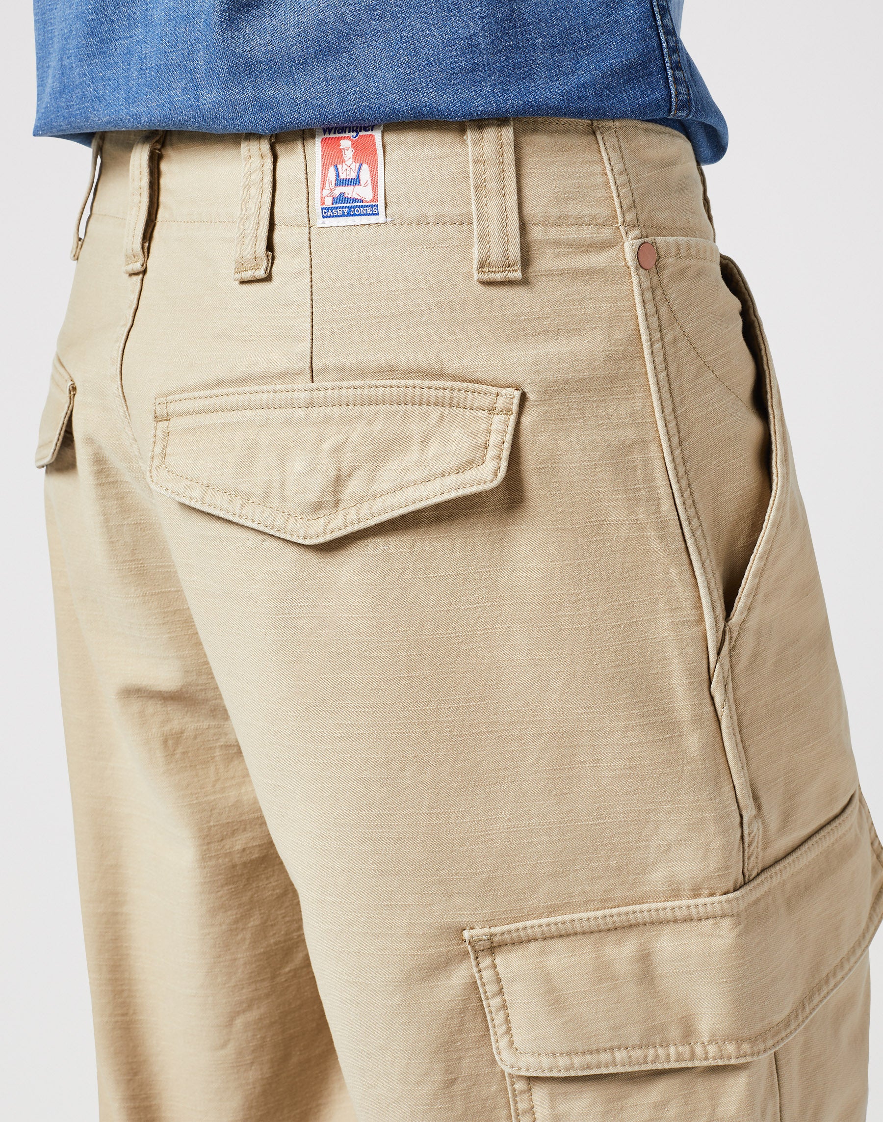 Short cargo Casey dans Short selle Wrangler   