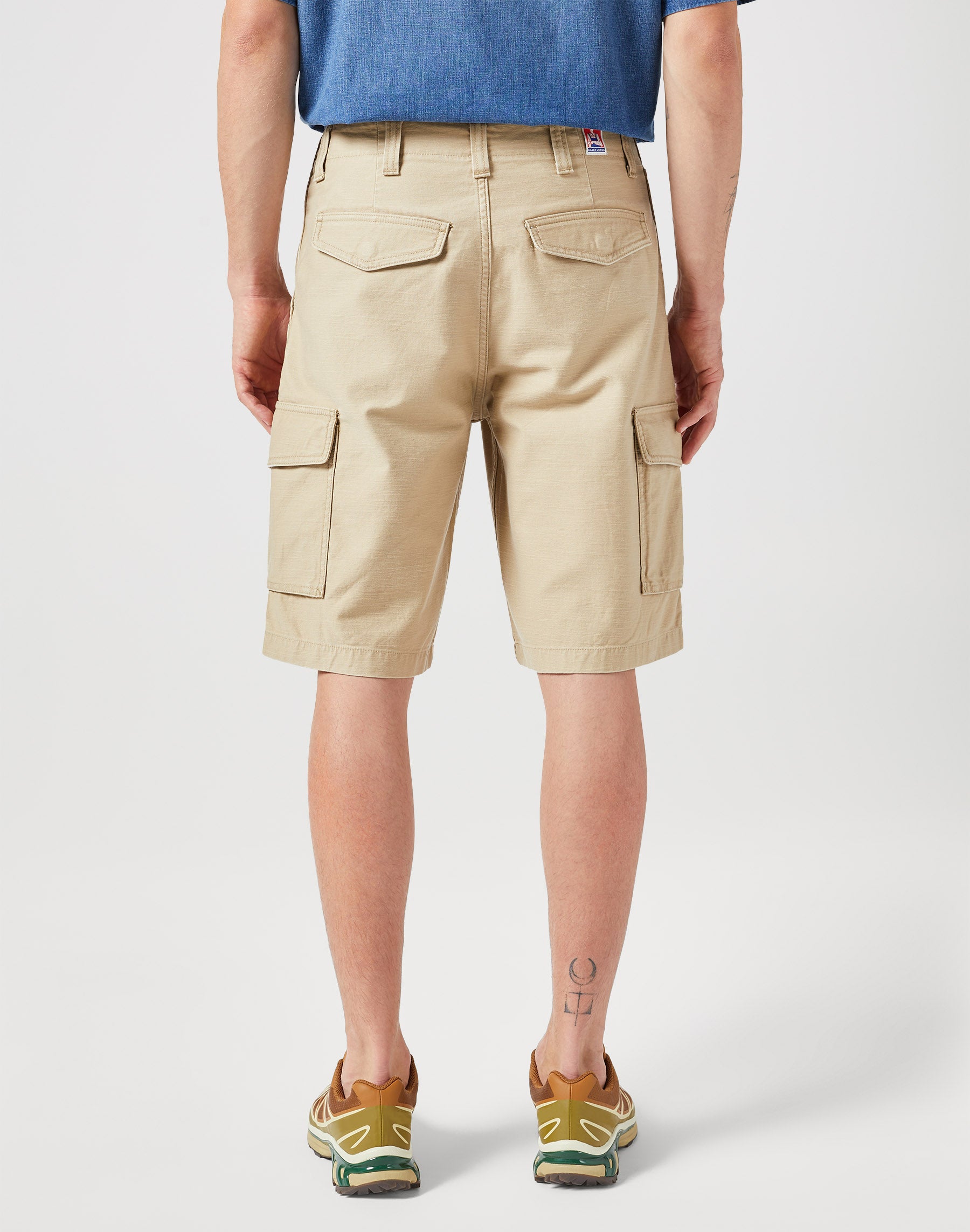 Short cargo Casey dans Short selle Wrangler   