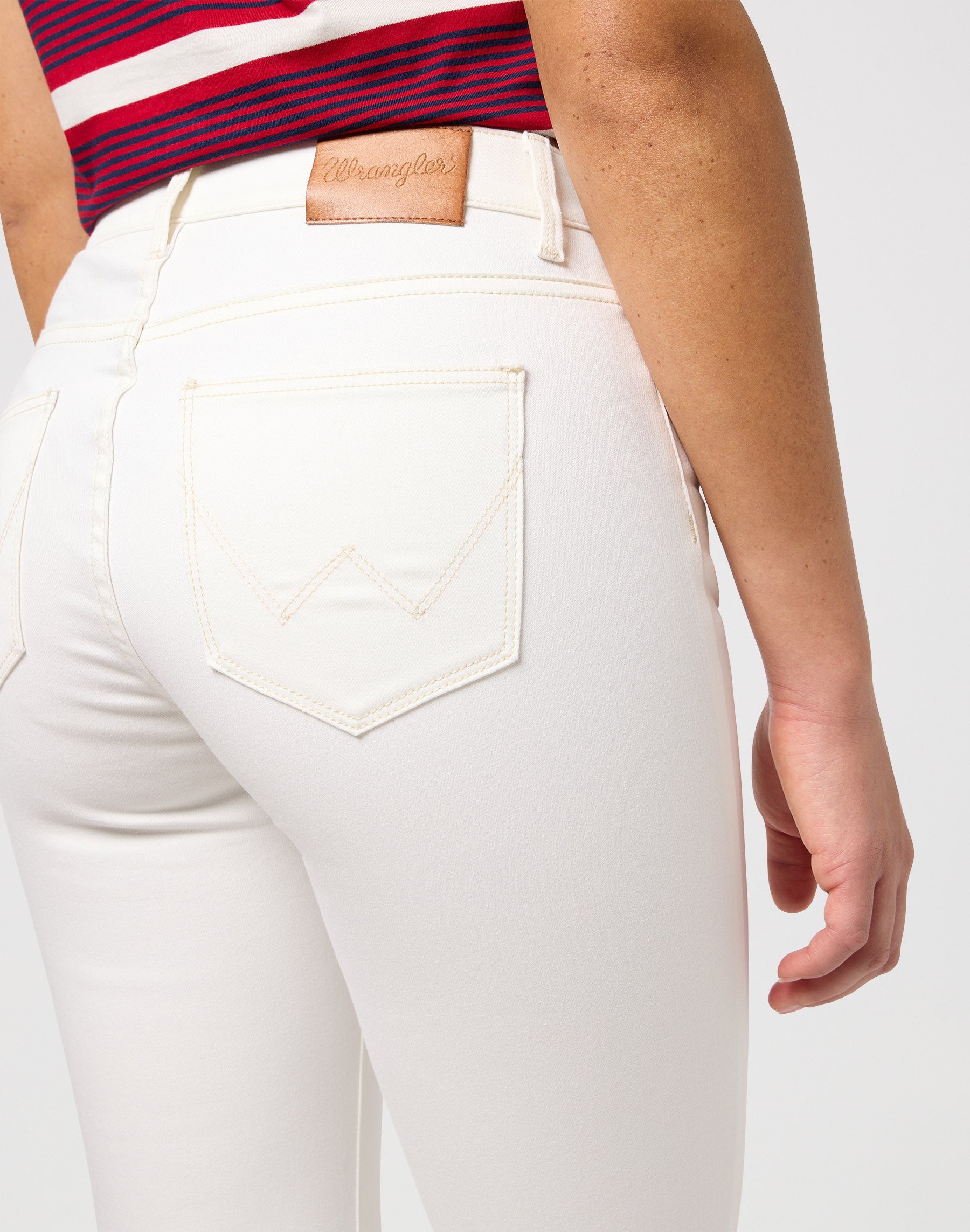 Jeans Wrangler droit en blanc   